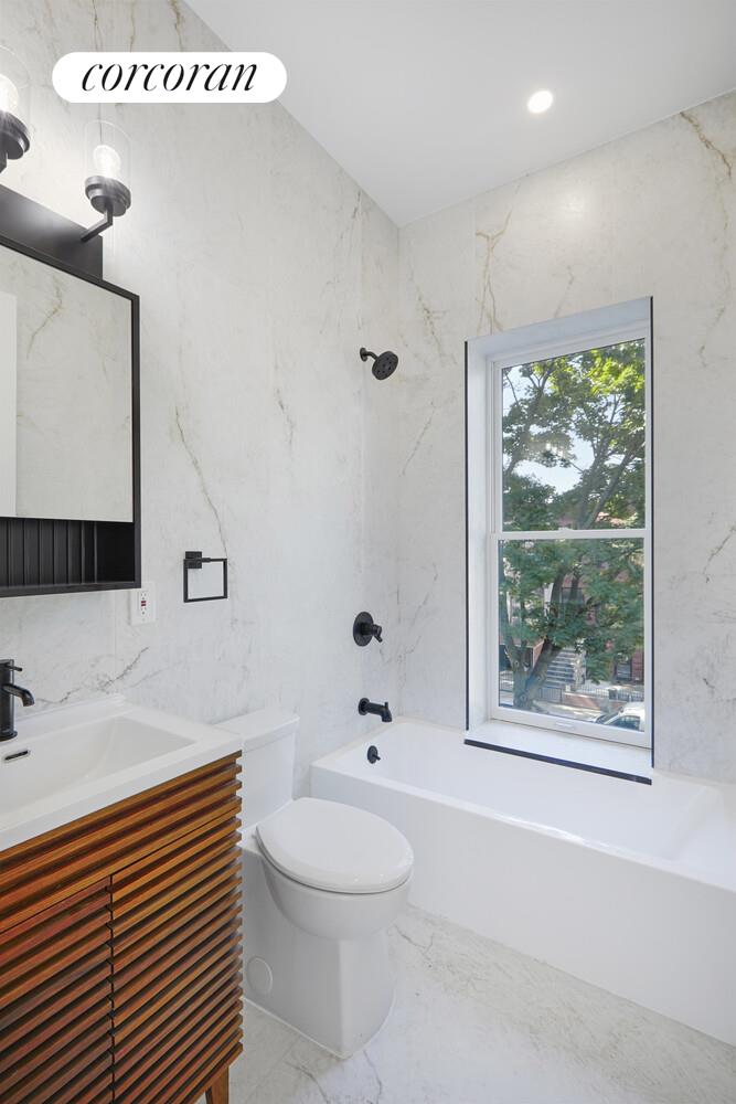 #15 photo, 1002 STERLING Place, ブルックリン区 Crown Heights , NY 11213