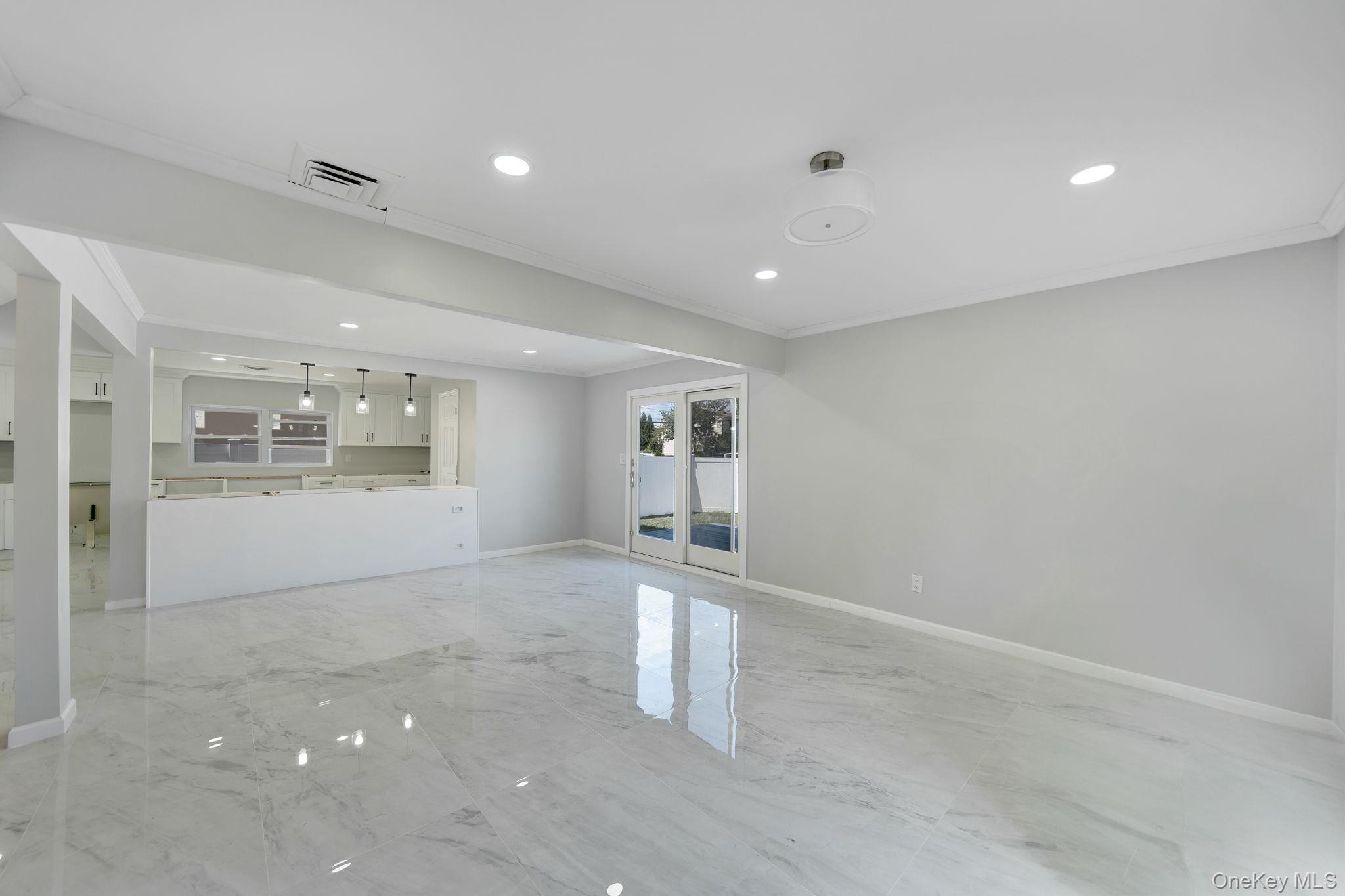 #6 photo, 3058 Susan Road, ナッソー郡 Bellmore , NY 11710