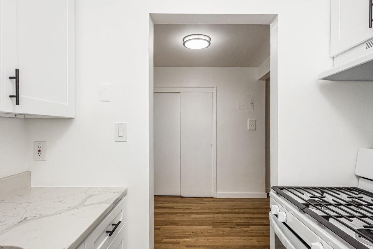 #7 photo, 67-50 Thornton Place, Forest Hills , NY 11375