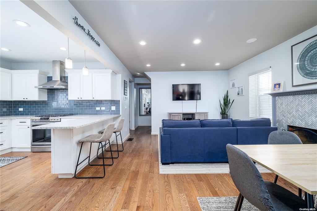 #1 photo, 57 Island Parkway, ناسو Island Park , NY 11558