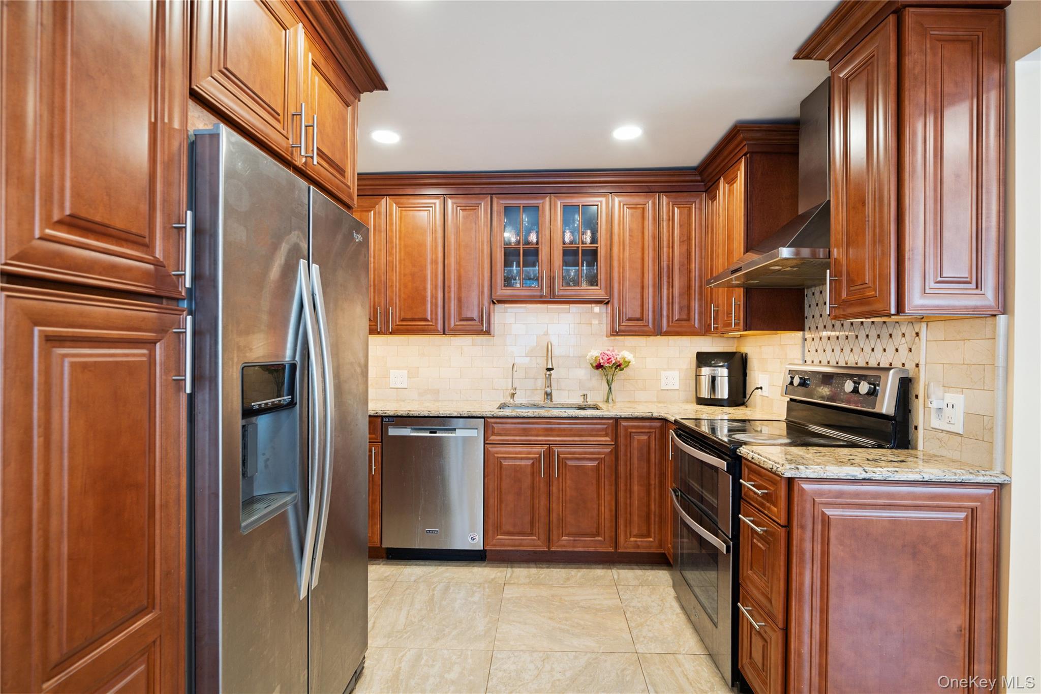 #4 photo, 11 Sunrise Street, 長島 Plainview , NY 11803