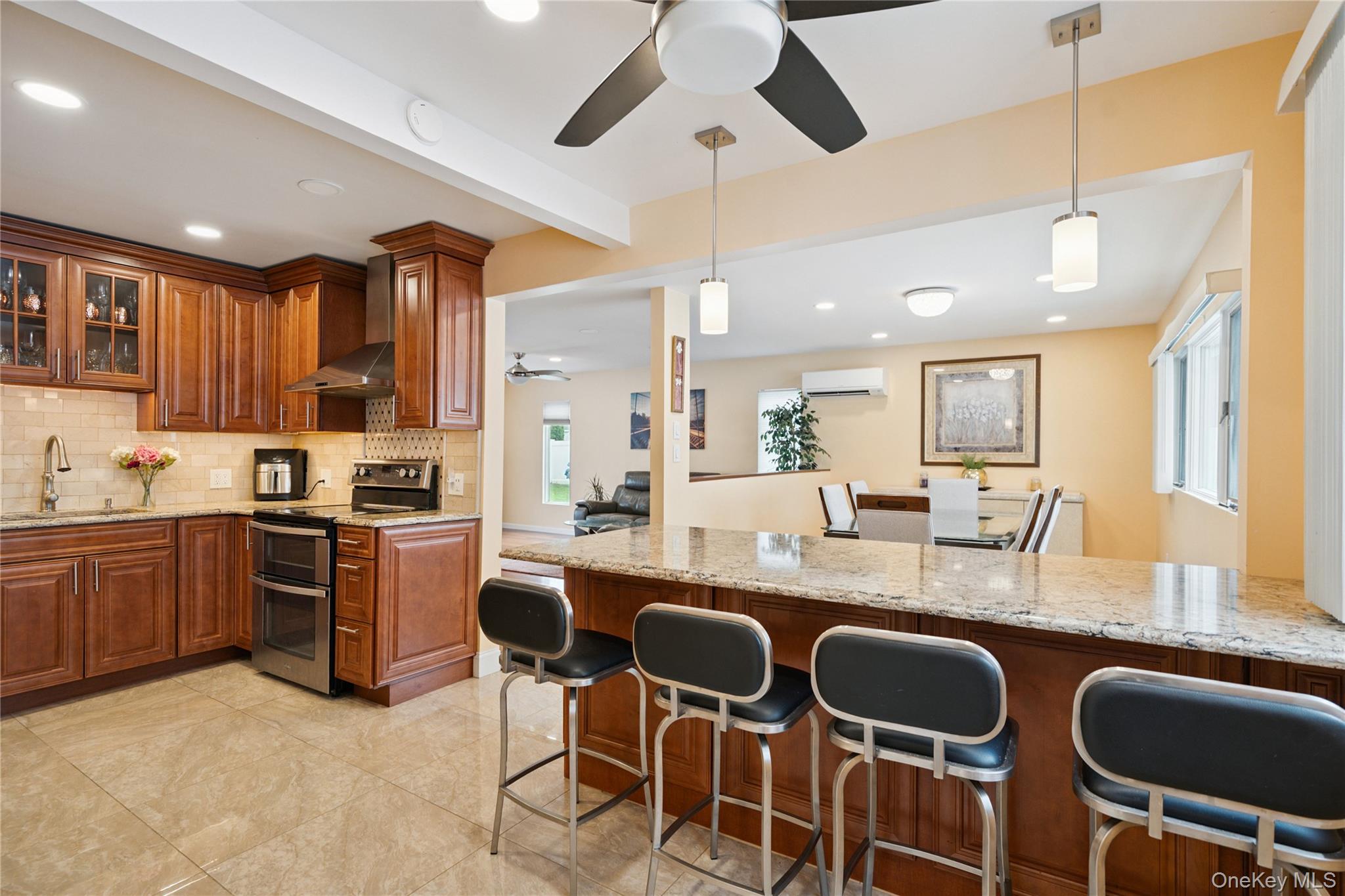 #5 photo, 11 Sunrise Street, 長島 Plainview , NY 11803