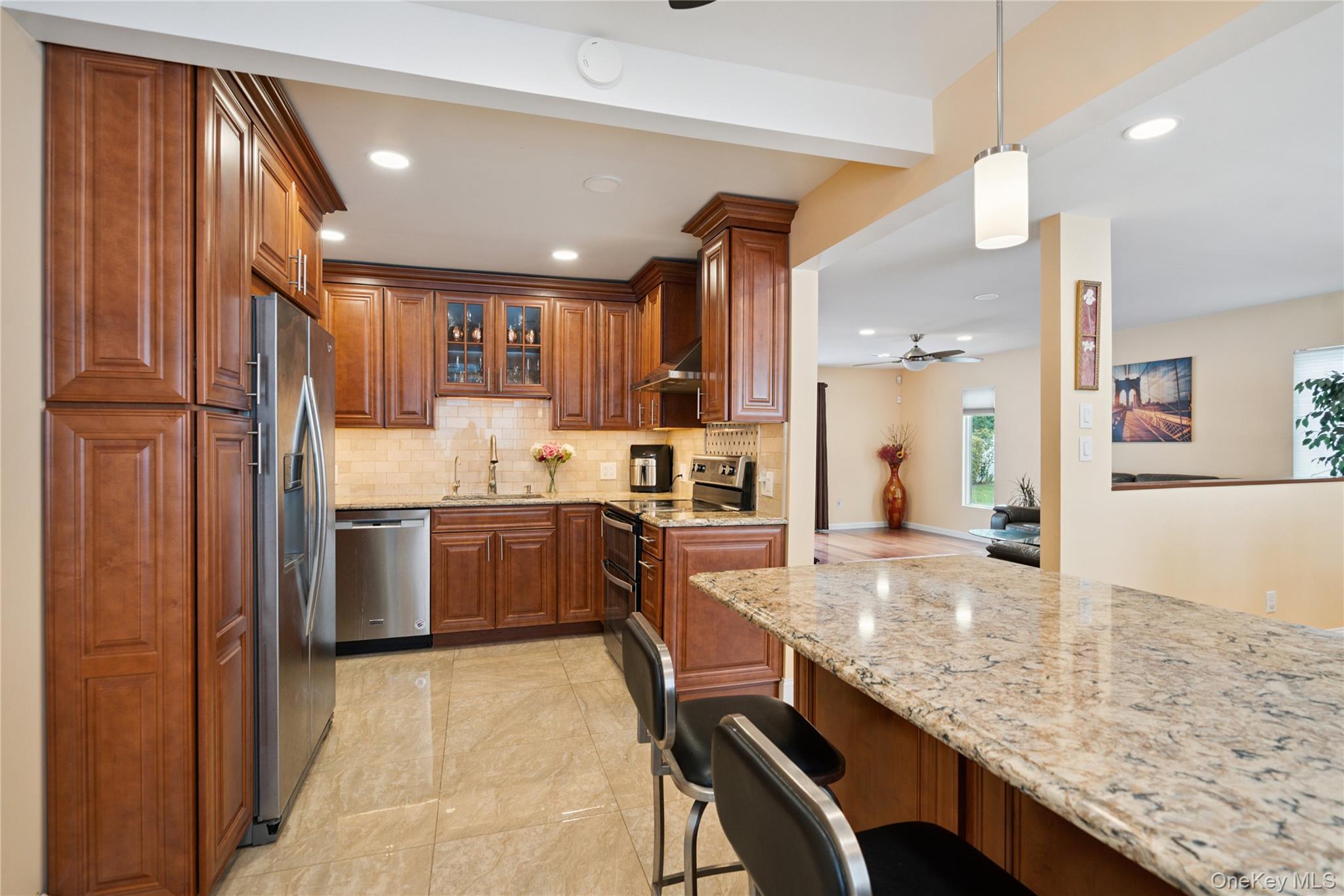 #6 photo, 11 Sunrise Street, 長島 Plainview , NY 11803