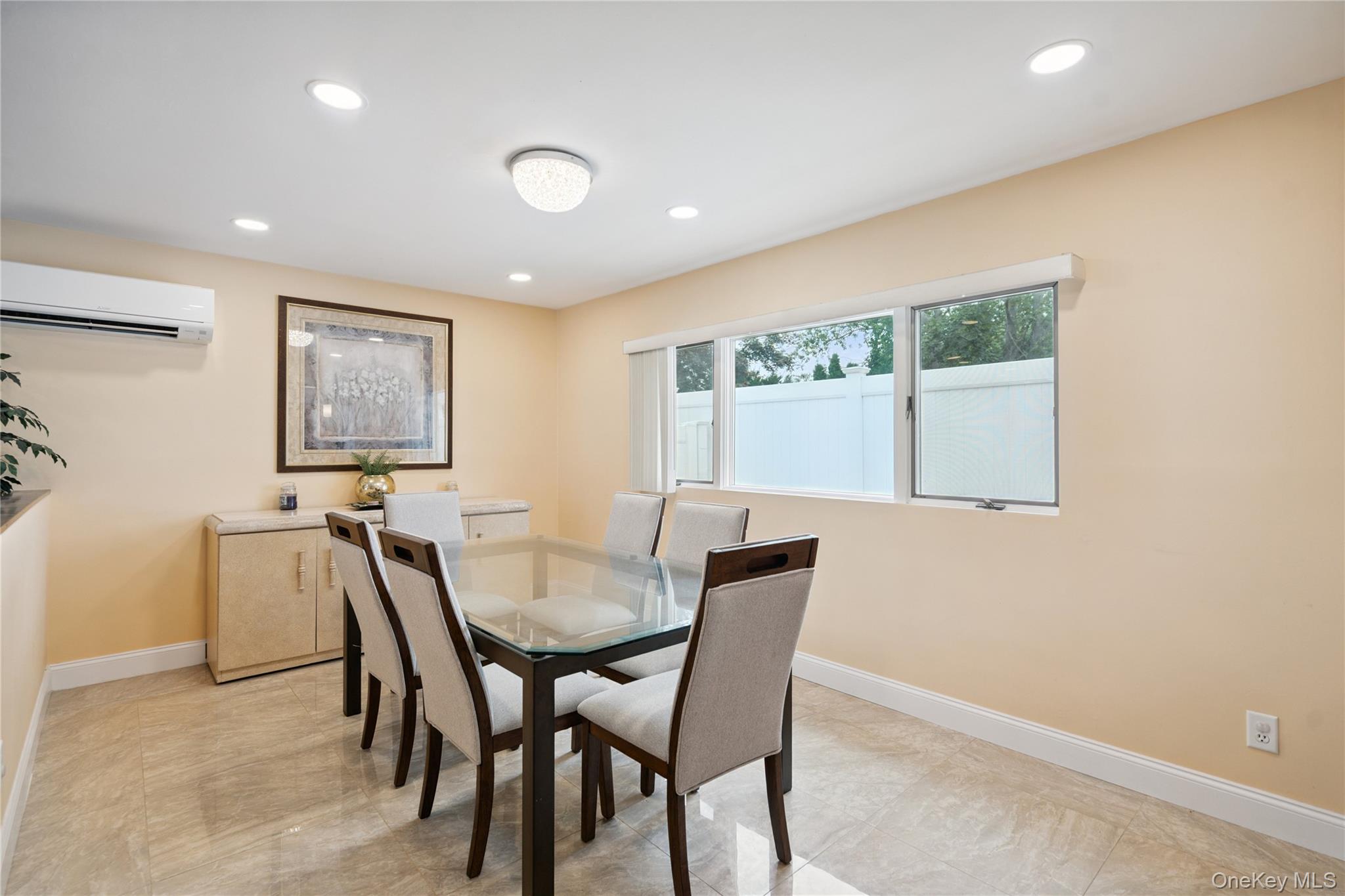 #8 photo, 11 Sunrise Street, 長島 Plainview , NY 11803