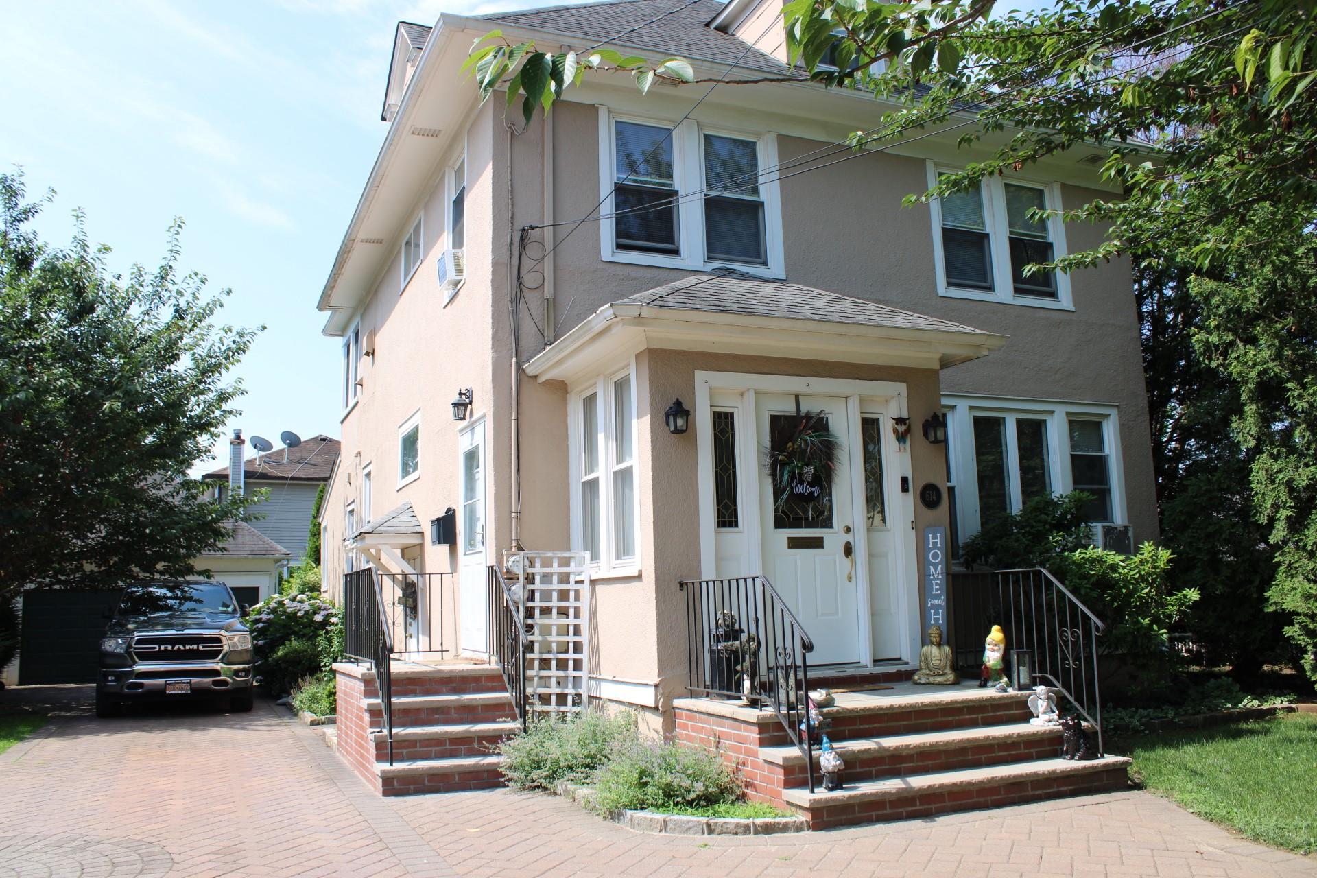 #1 photo, 614 5th Avenue, 長島 New Hyde Park , NY 11040