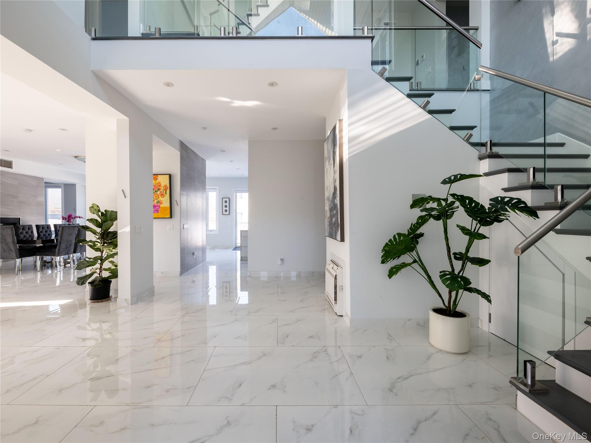 #2 photo, 85 Erie Avenue, ナッソー郡 Atlantic Beach , NY 11509