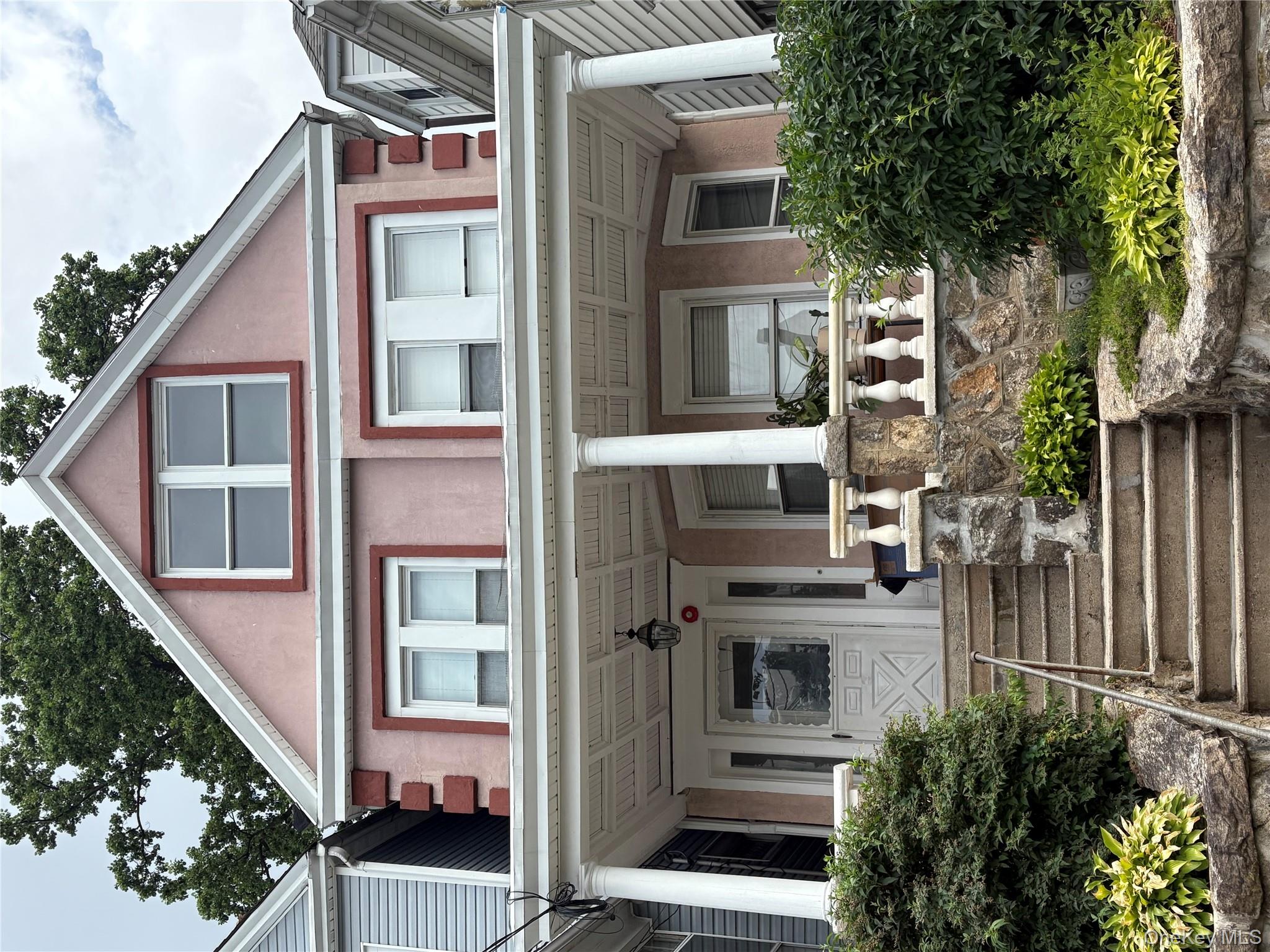 #1 photo, 15 Grant Street, 紐約州 Yonkers , NY 10704