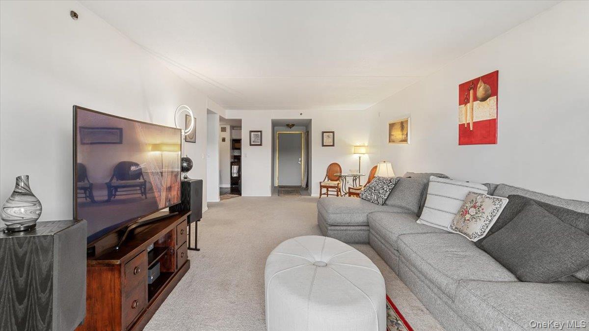 #20 photo, 1020 Warburton Avenue, Yonkers , NY 10701