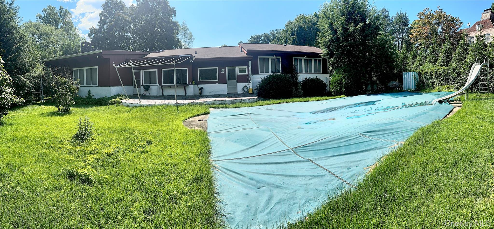 #16 photo, 100 Woodford Road, Scarsdale , NY 10583