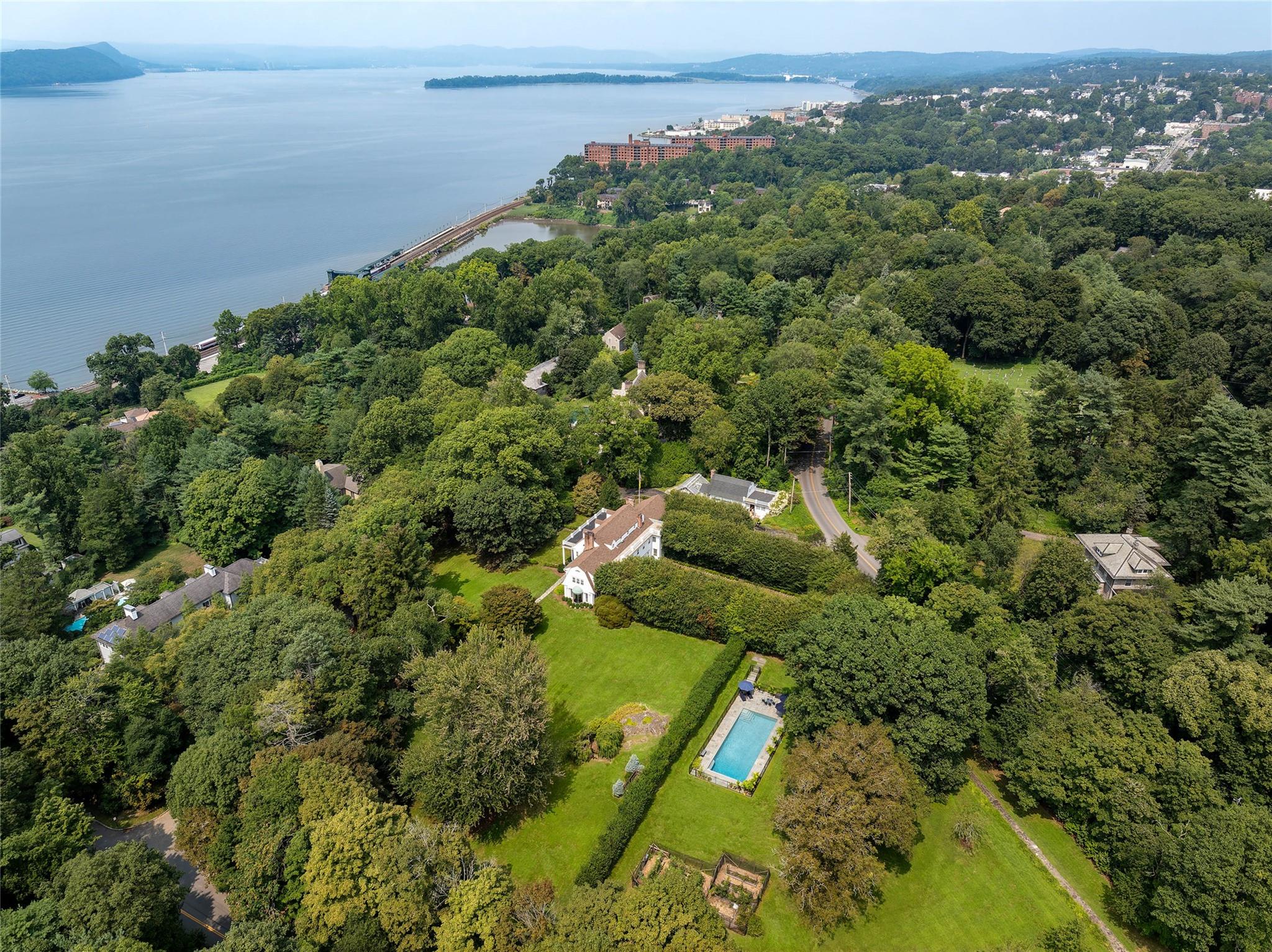 #1 photo, 36 Revolutionary Road, 紐約州 Briarcliff Manor , NY 10510