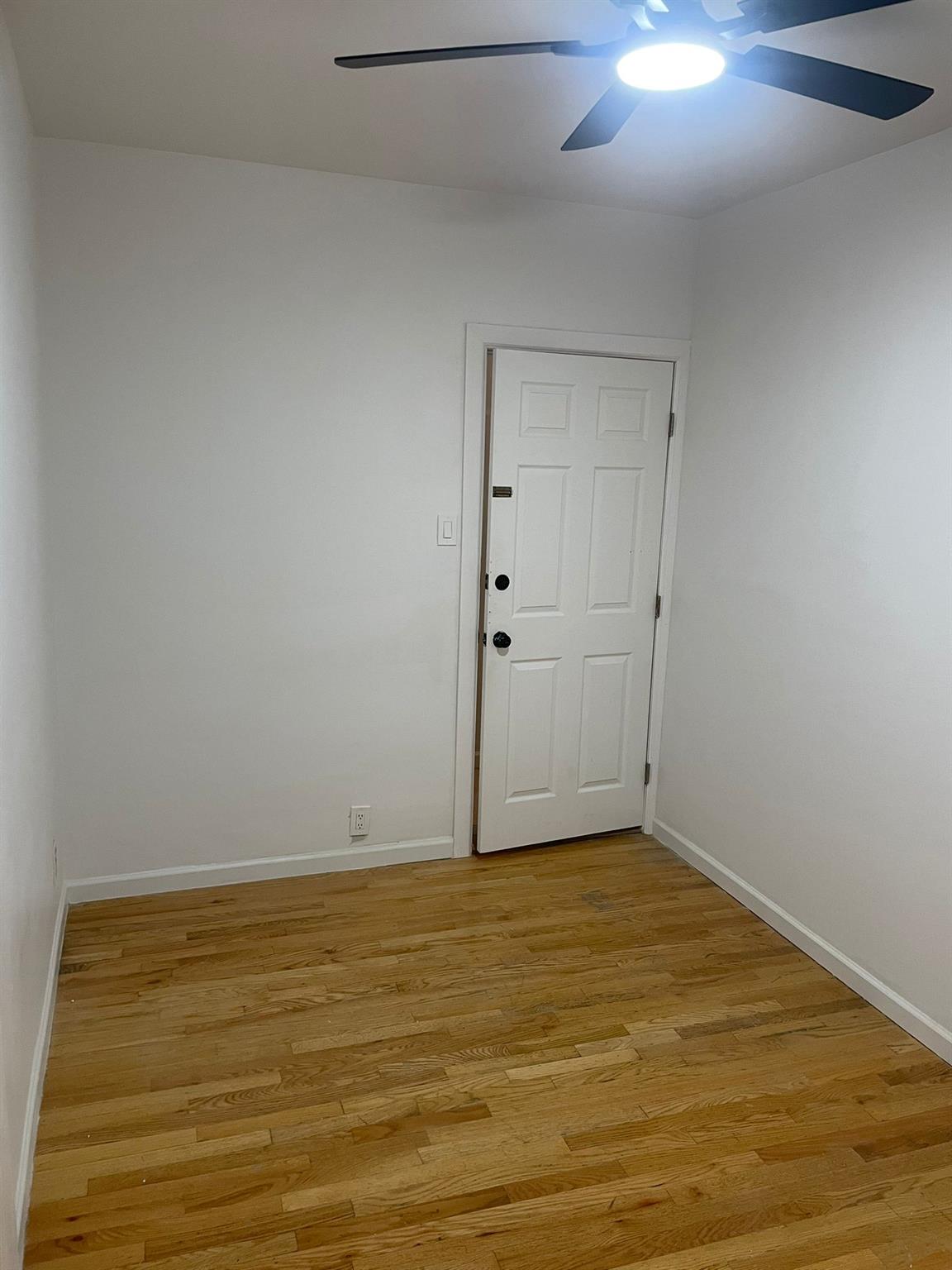 #11 photo, 782 Cauldwell Avenue, Bronx , NY 10456