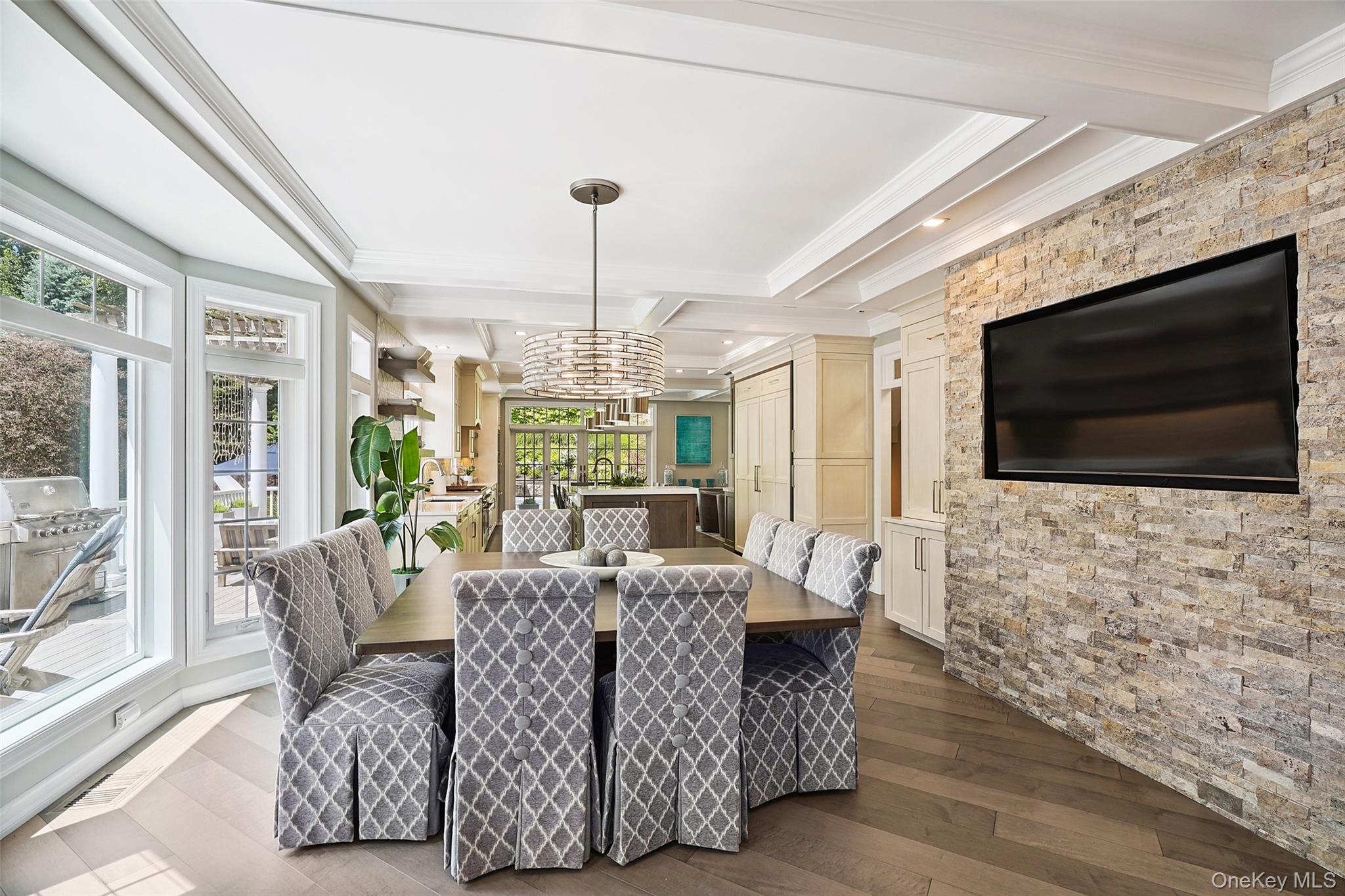 #8 photo, 6 Shard Court, Katonah , NY 10536