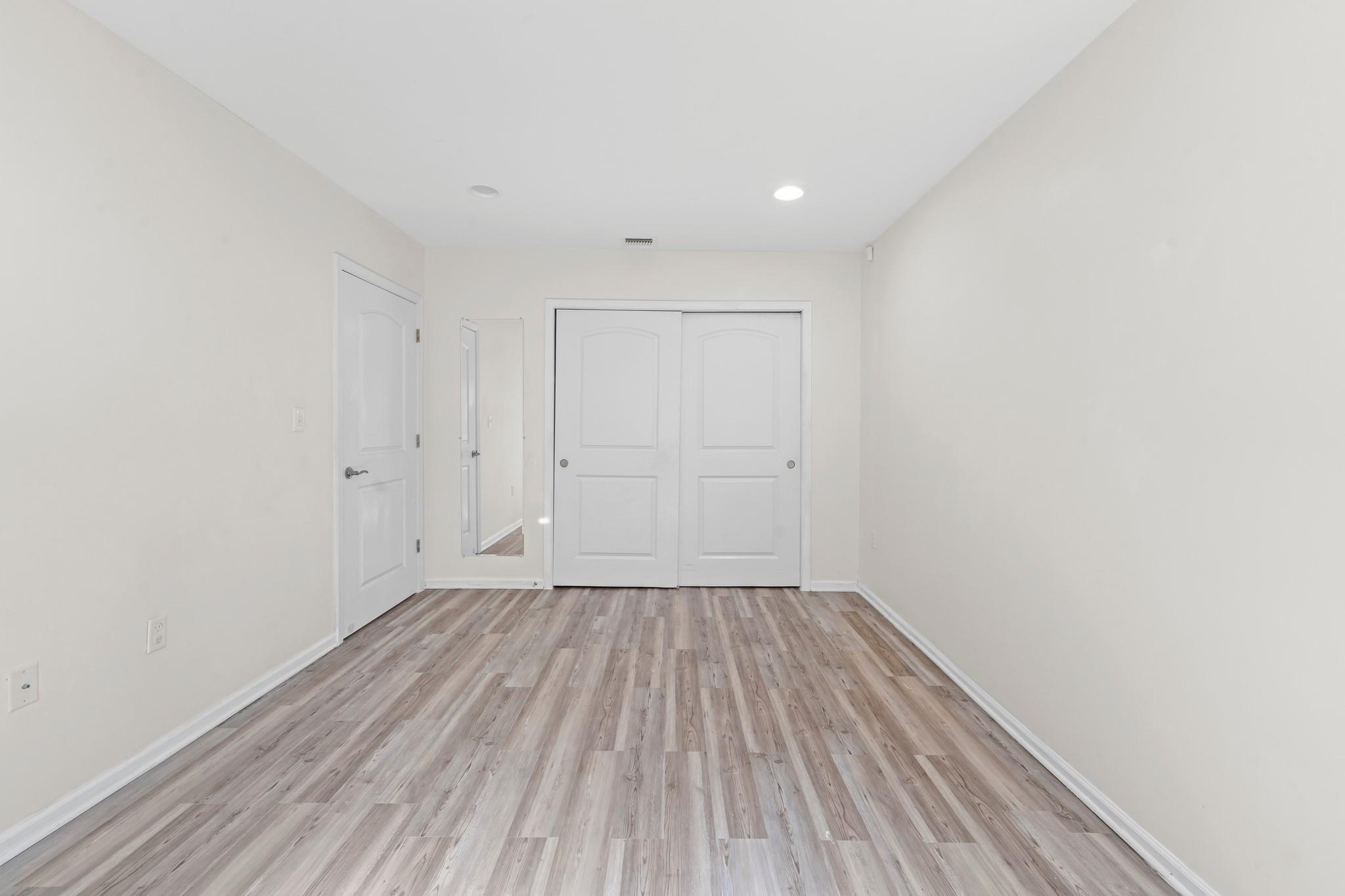 #11 photo, Apt A 2-22 Constitution Place, クイーンズ区 College Point , NY 11356