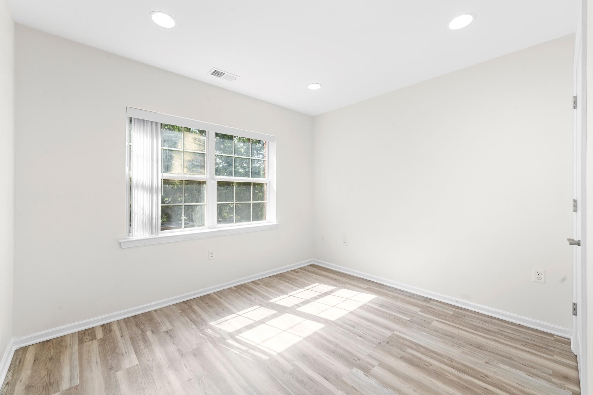 #9 photo, Apt A 2-22 Constitution Place, クイーンズ区 College Point , NY 11356