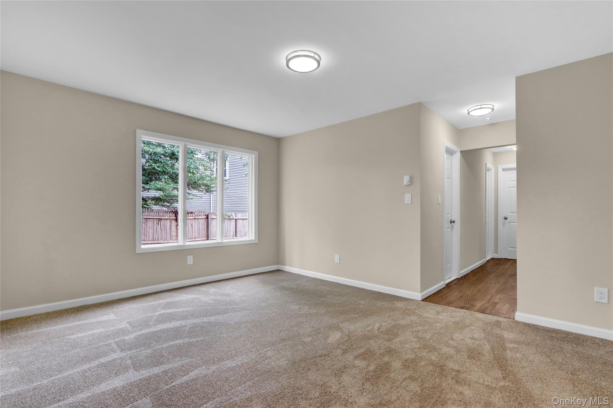 #17 photo, 181 Wading River Hollow Road, サフォーク郡 Ridge , NY 11961