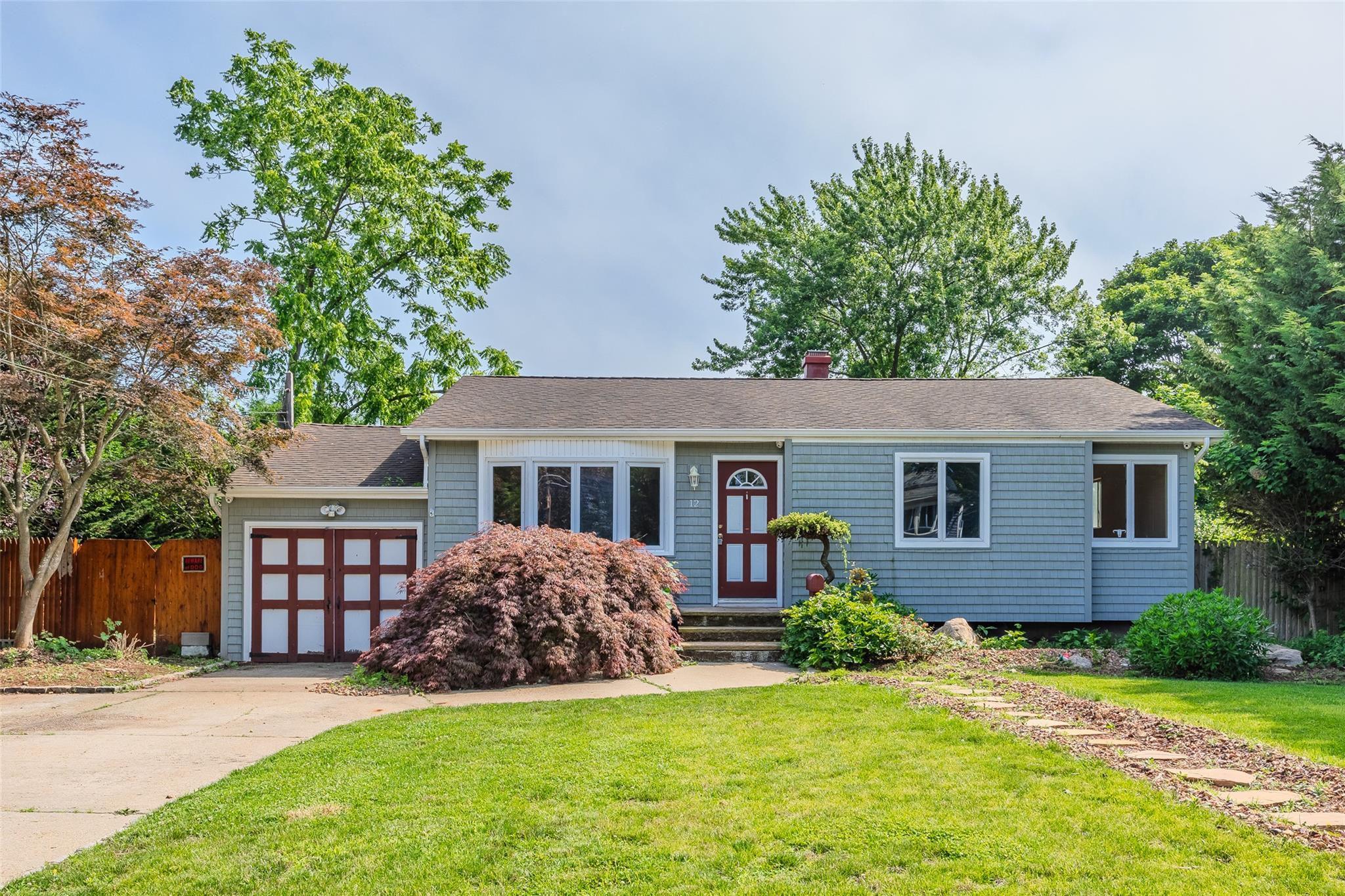 #1 photo, 12 Rivera Lane, 東長島 West Sayville , NY 11796