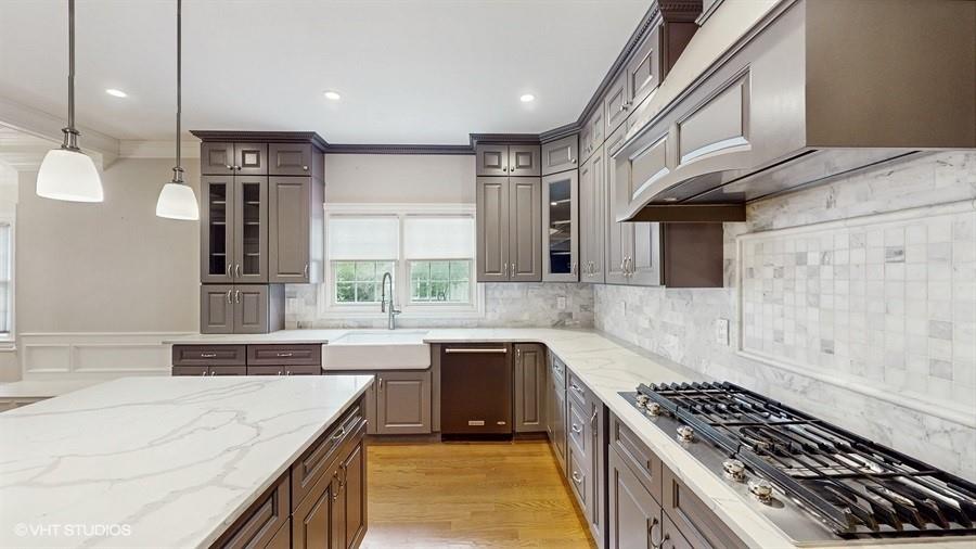 #11 photo, 60 E Minerva Road, Lindenhurst , NY 11757