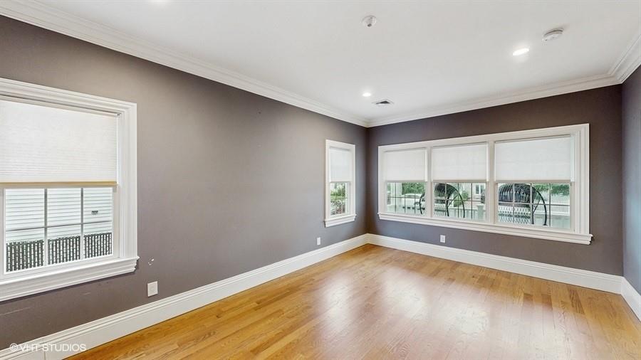 #12 photo, 60 E Minerva Road, Lindenhurst , NY 11757