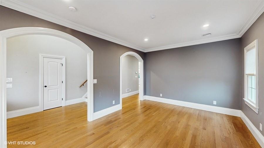 #14 photo, 60 E Minerva Road, Lindenhurst , NY 11757