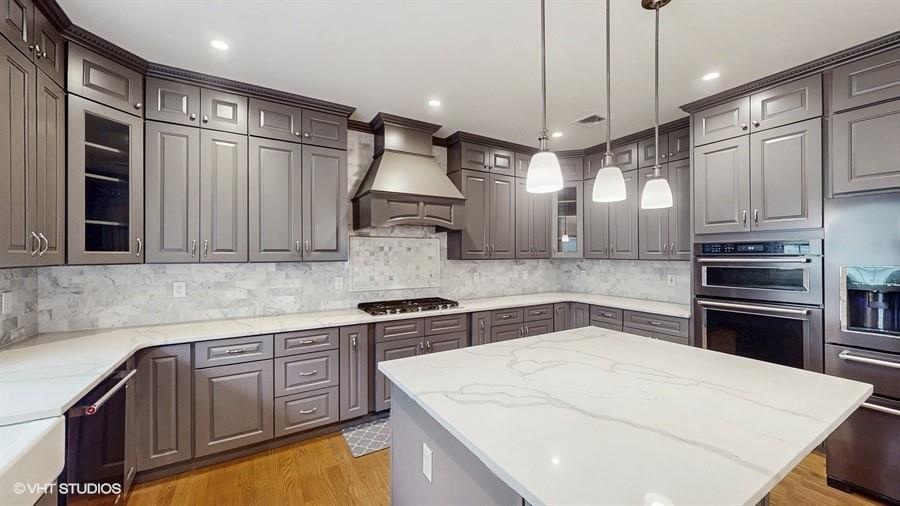 #9 photo, 60 E Minerva Road, Lindenhurst , NY 11757