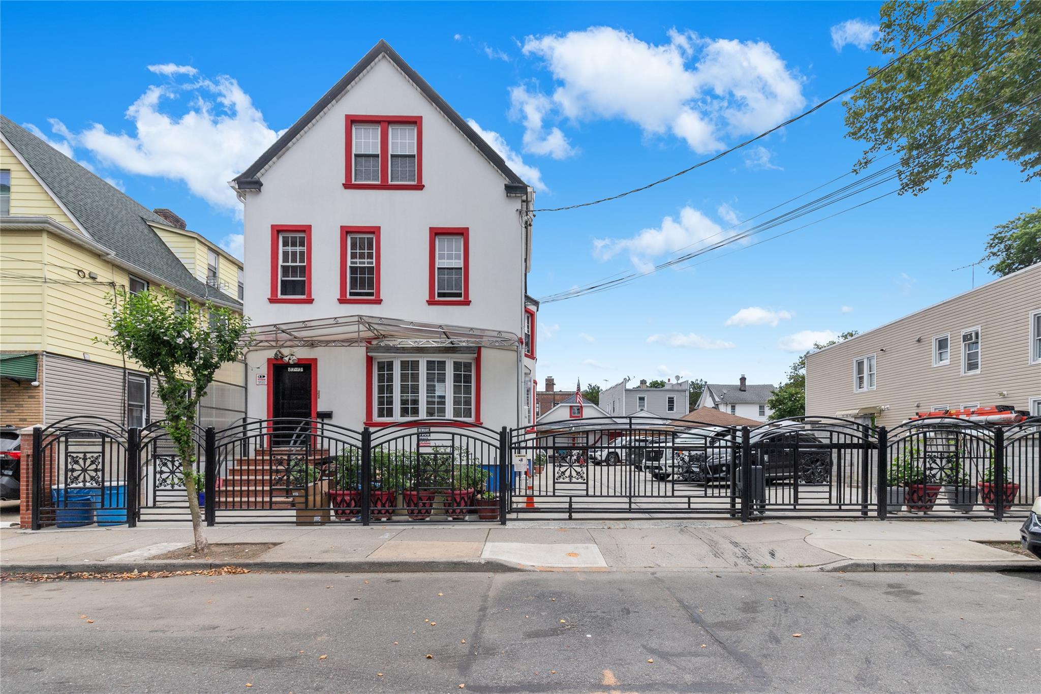#1 photo, 8713 135th Street, 皇后區 秋園 Kew Gardens , NY 11418
