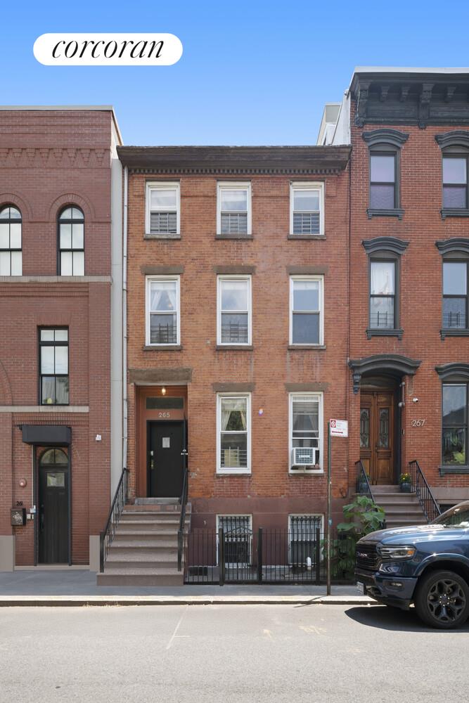 #5 photo, 265 BERRY Street, ブルックリン区 Williamsburg,South , NY 11249