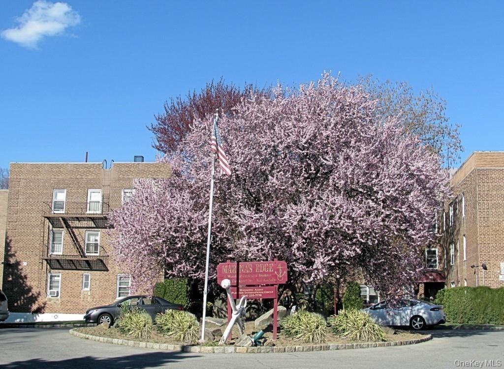 #1 photo, 30 DAVENPORT Avenue, New Rochelle , NY 10805