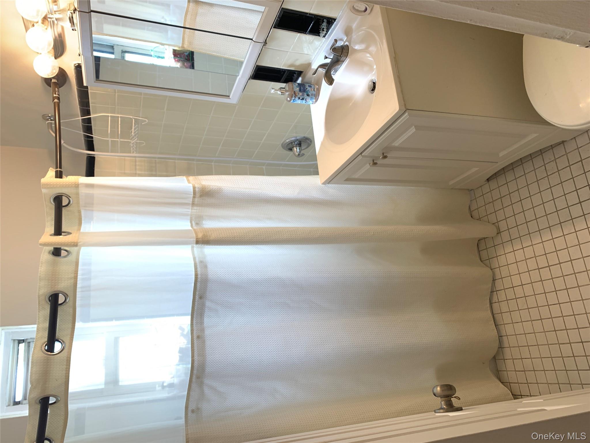 #8 photo, 30 DAVENPORT Avenue, New Rochelle , NY 10805