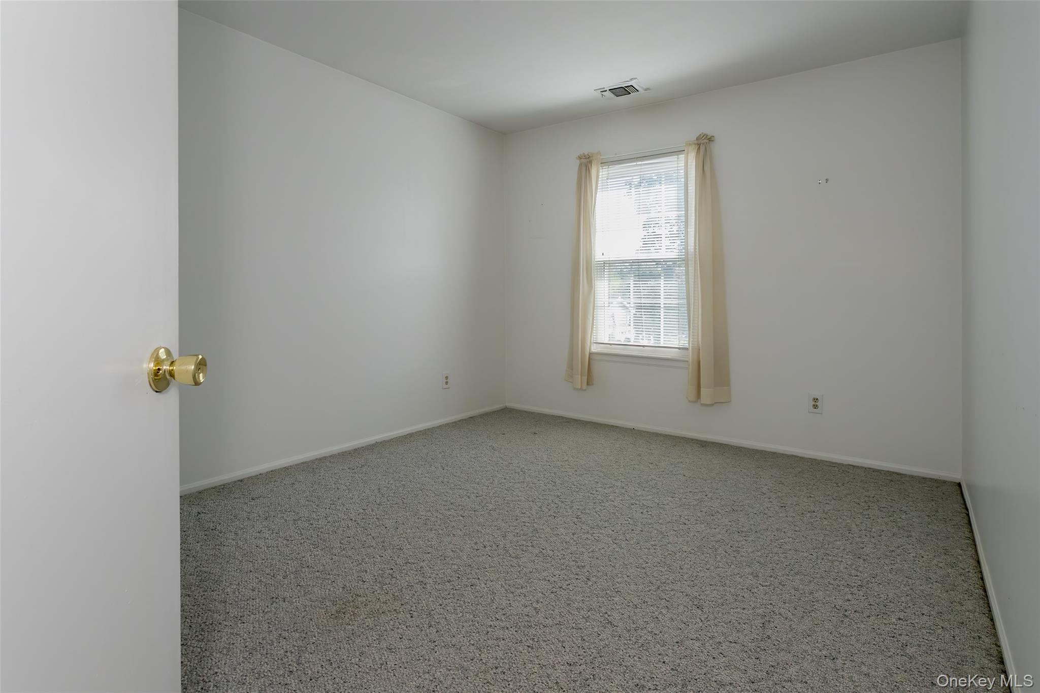 #20 photo, 37 Candlestick Court, Warwick , NY 10990