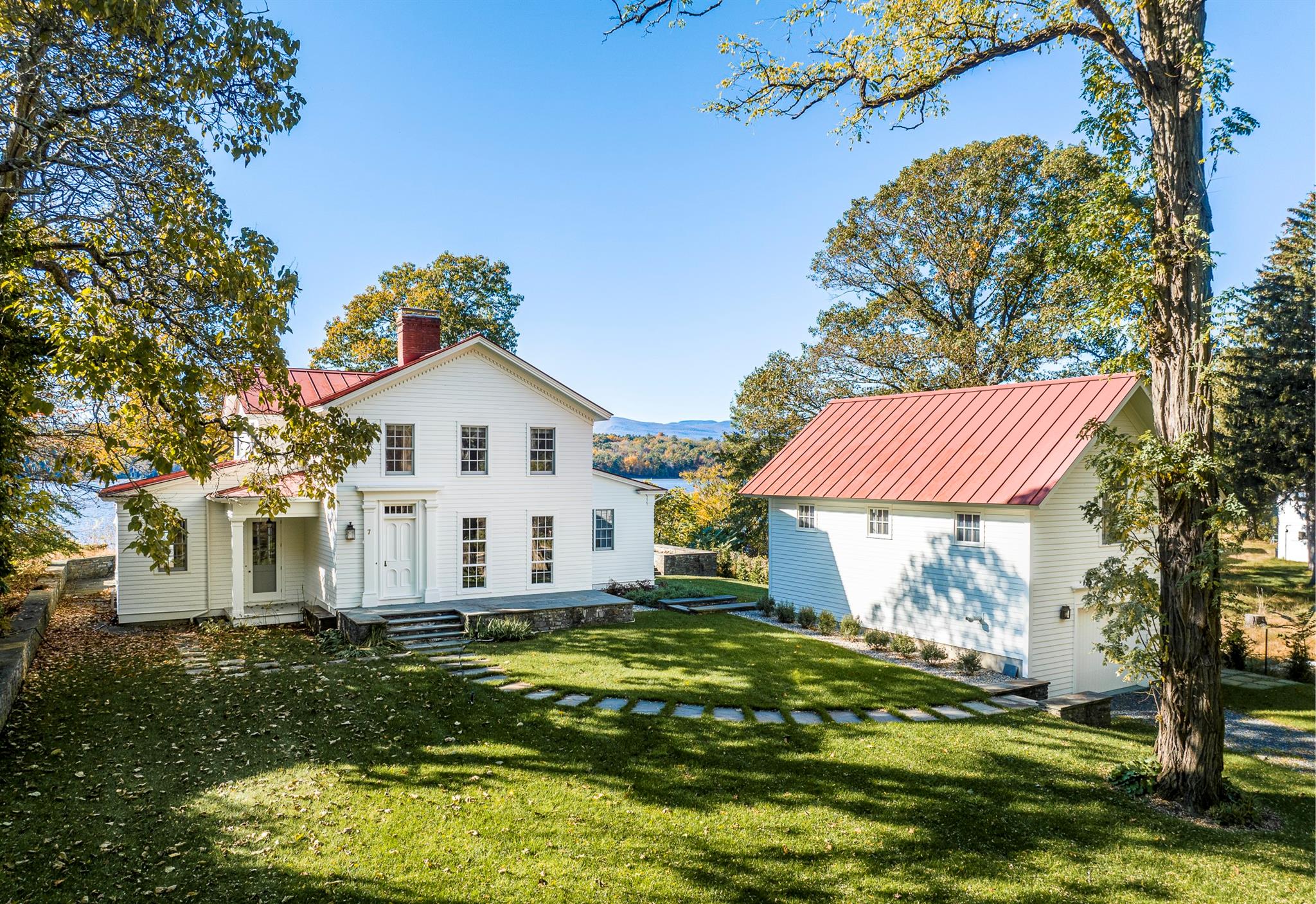 #1 photo, 7 Steamboat Dock Lane, Red Hook , NY 12507