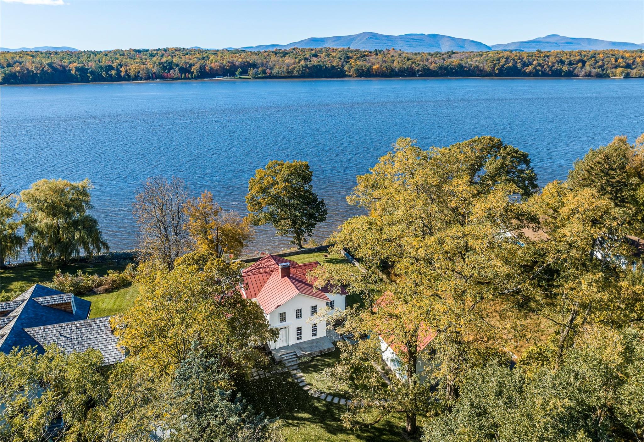 #5 photo, 7 Steamboat Dock Lane, Red Hook , NY 12507