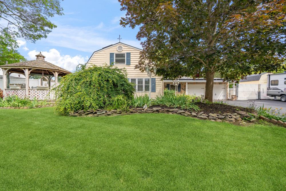 #1 photo, 4 Bridle Path, Farmingville , NY 11738