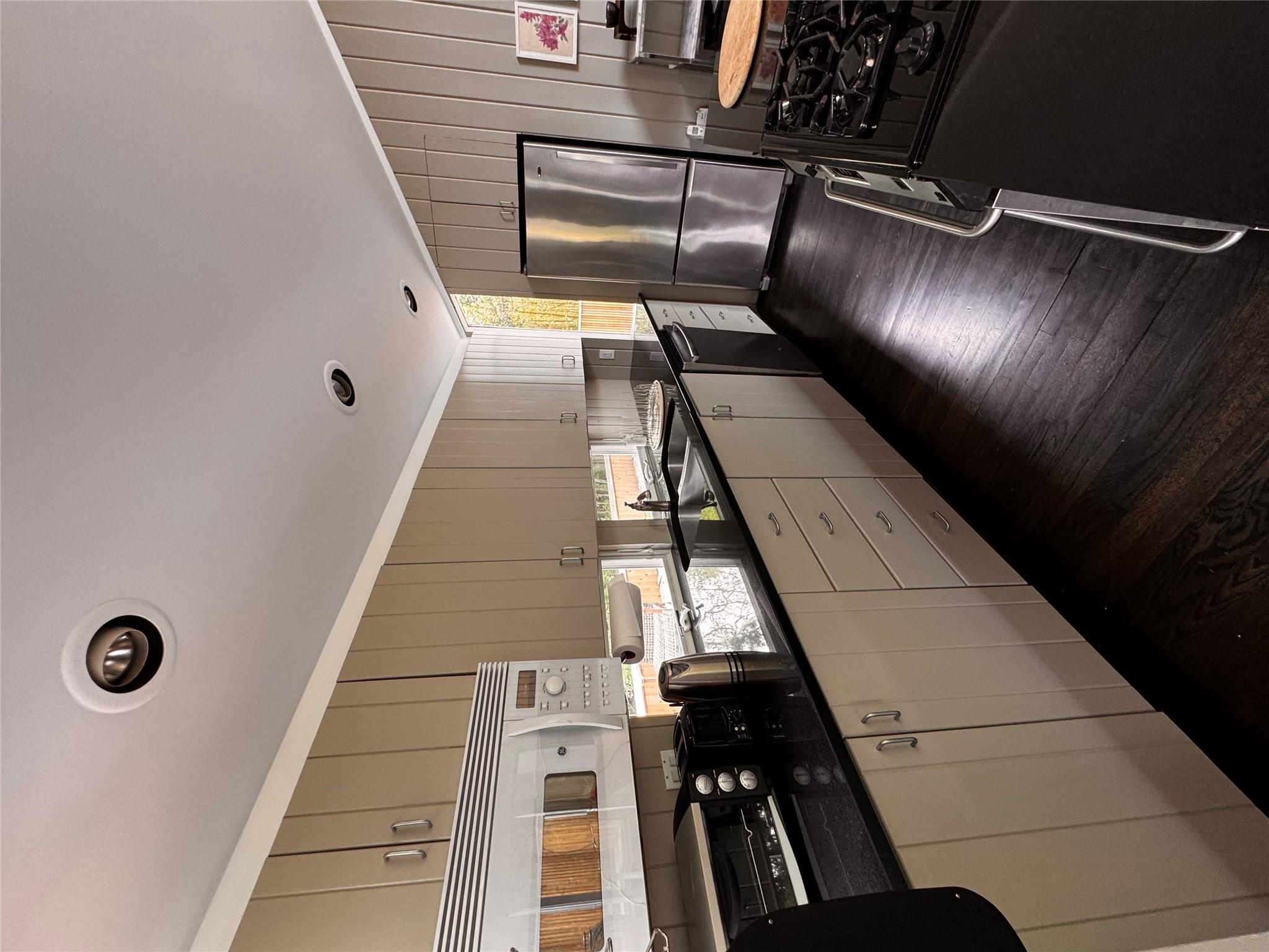 #18 photo, 487 Tarpon Walk, サフォーク郡 Fire Island Pines , NY 11782