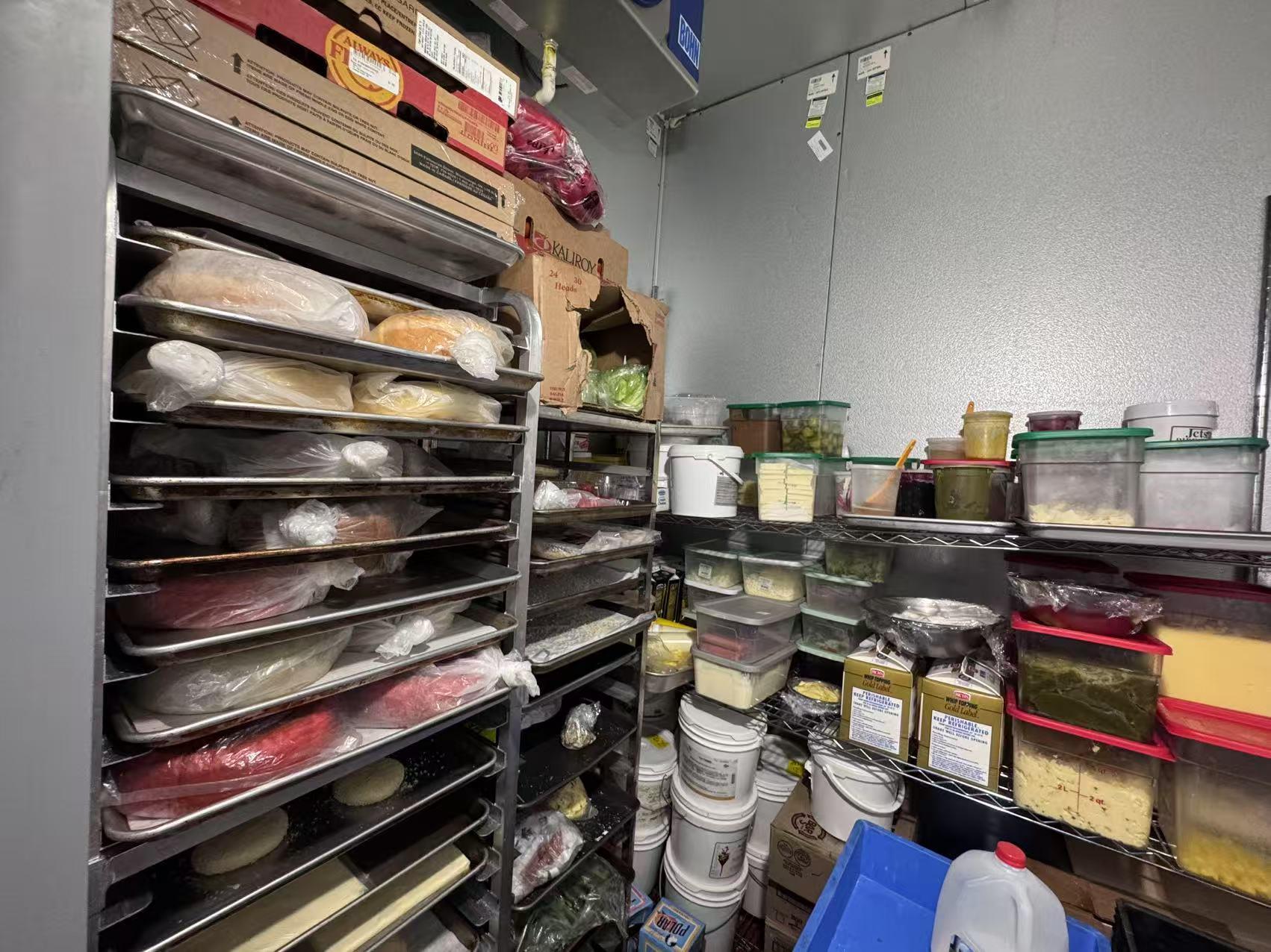 #8 photo, 31-25 downing, クイーンズ区 Flushing , NY 11354