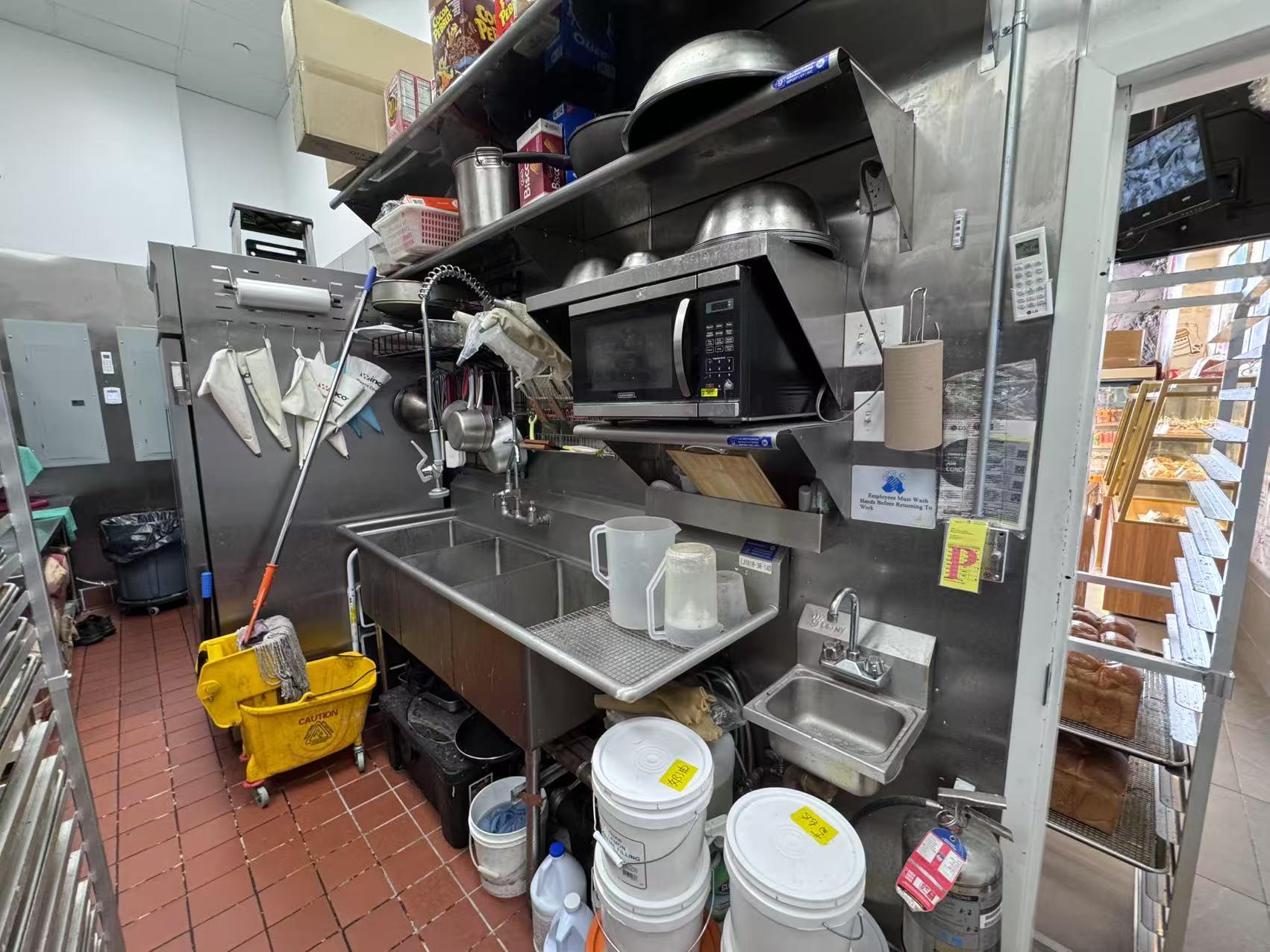 #9 photo, 31-25 downing, クイーンズ区 Flushing , NY 11354