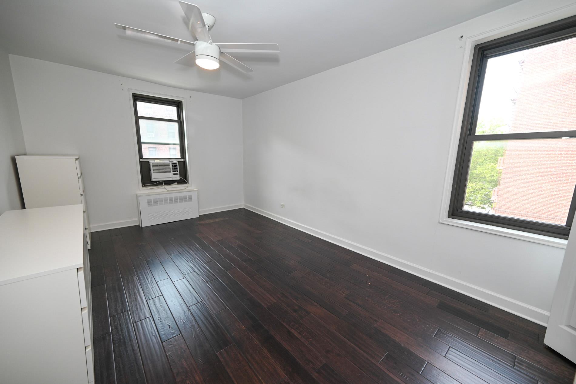 #17 photo, 84-01 Main St, Briarwood , NY 11435