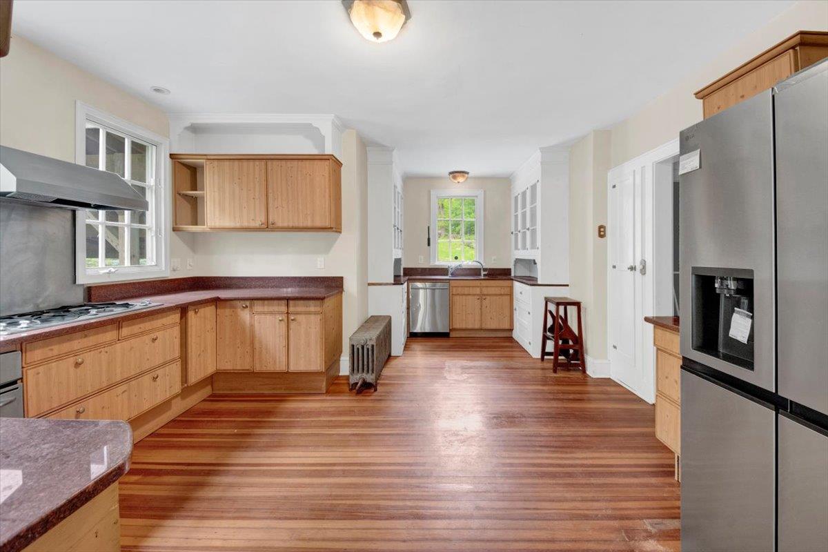 #8 photo, 171 Goldens Bridge Road, Katonah , NY 10536