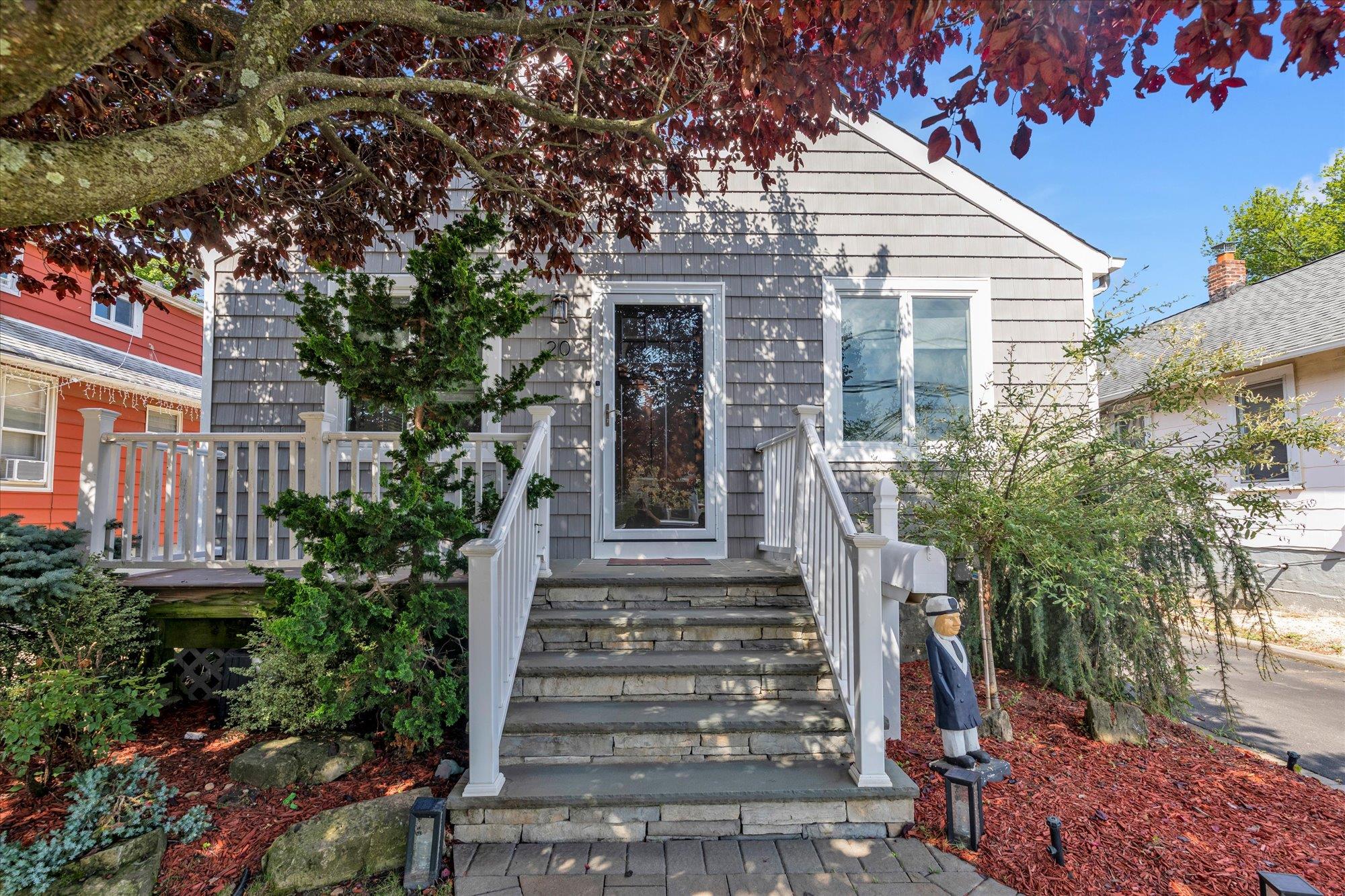 #1 photo, 20 Lenox Place, Freeport , NY 11520