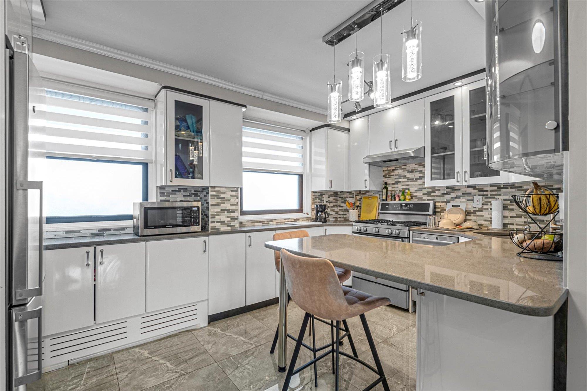 #5 photo, 61-45 98 Street, Rego Park , NY 11374