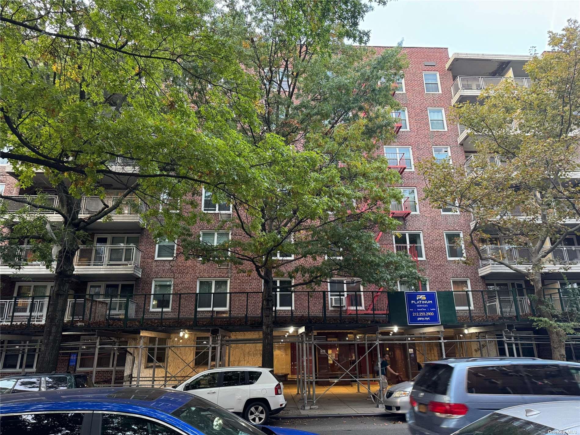 #1 photo, 142-05 Roosevelt Avenue, 法拉盛 Flushing , NY 11354