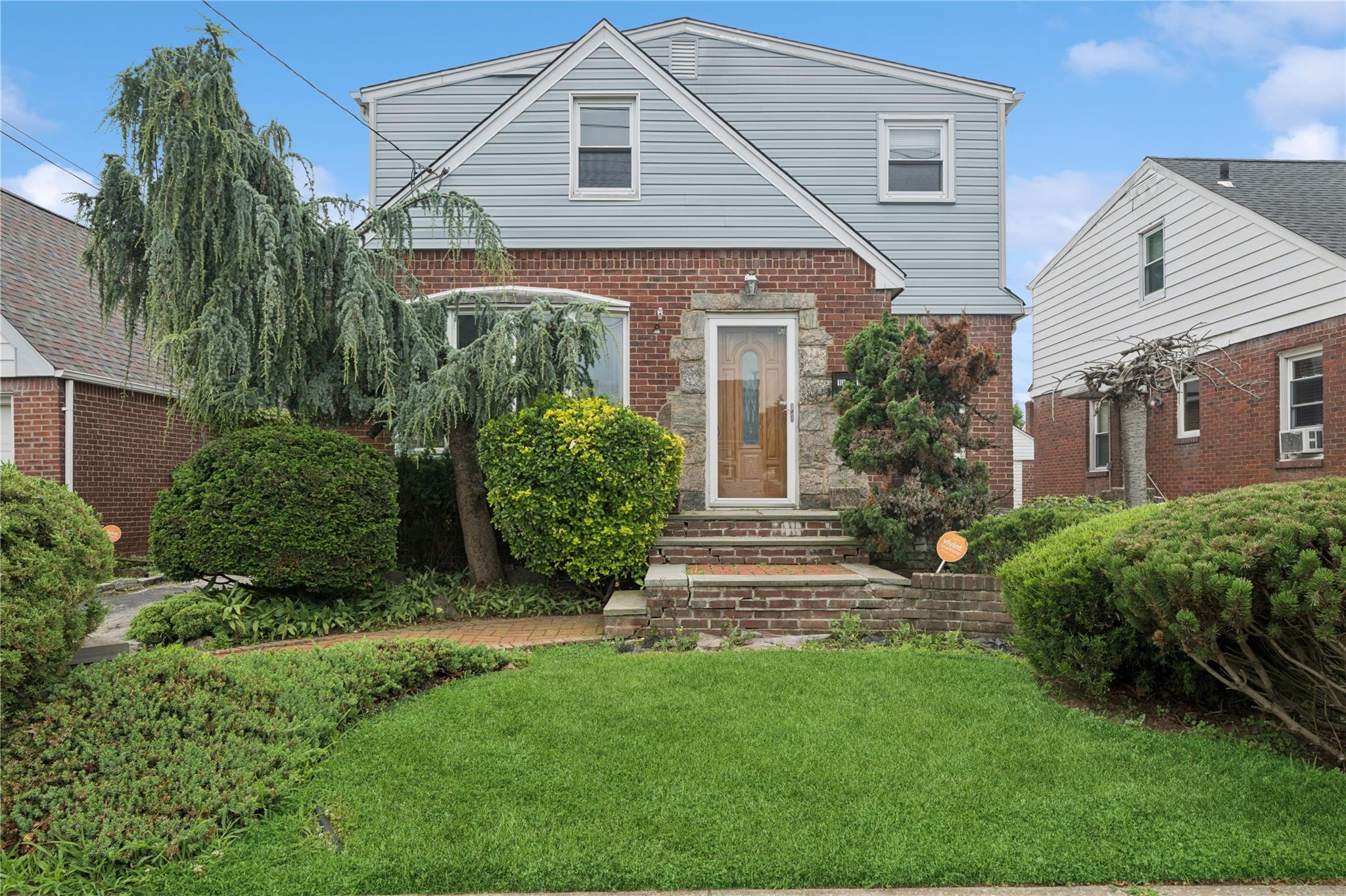 #1 photo, 1111 Theodora Street, 長島 Franklin Square , NY 11010