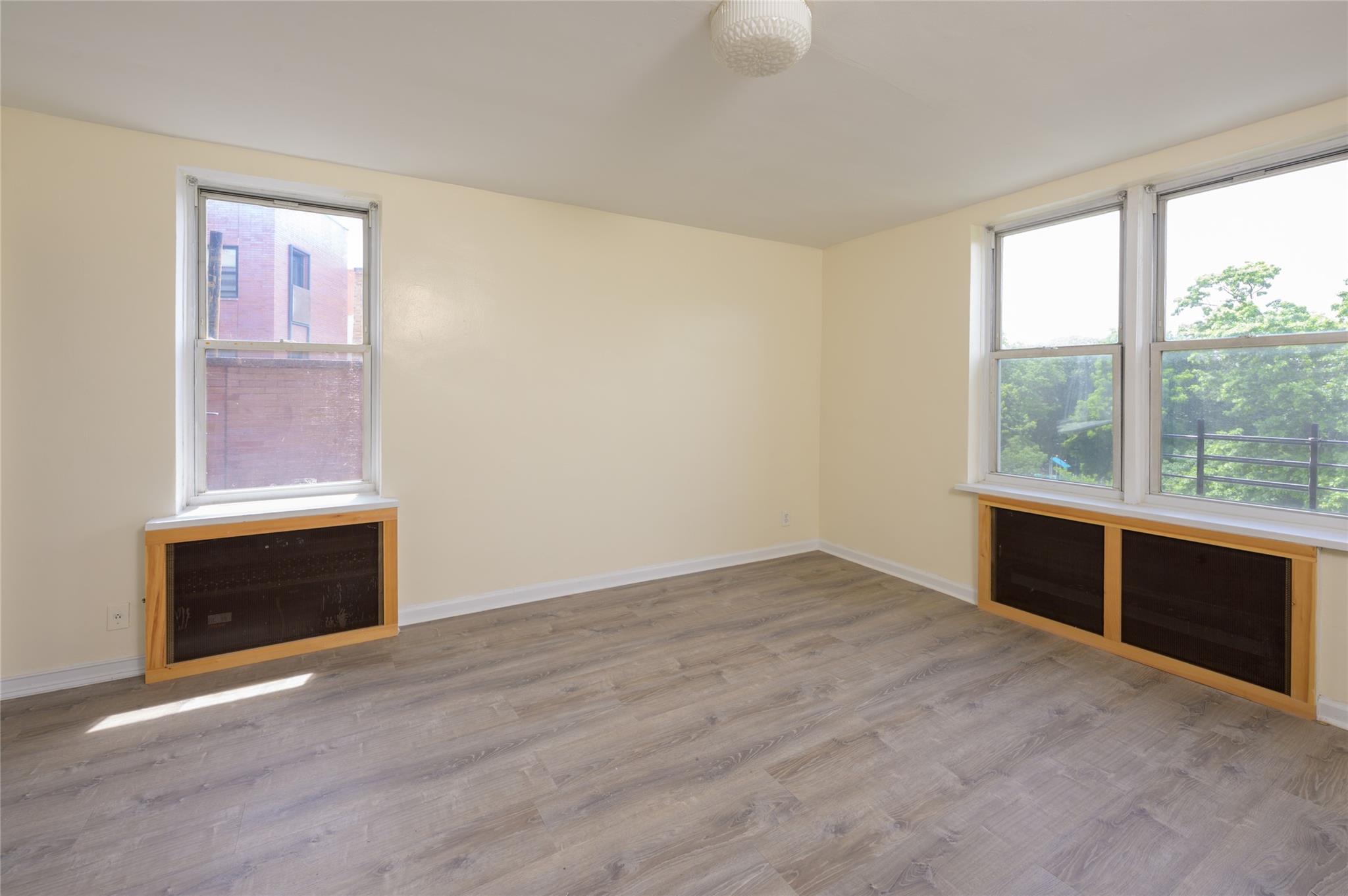 #9 photo, 610 Waring Avenue, Bronx , NY 10467