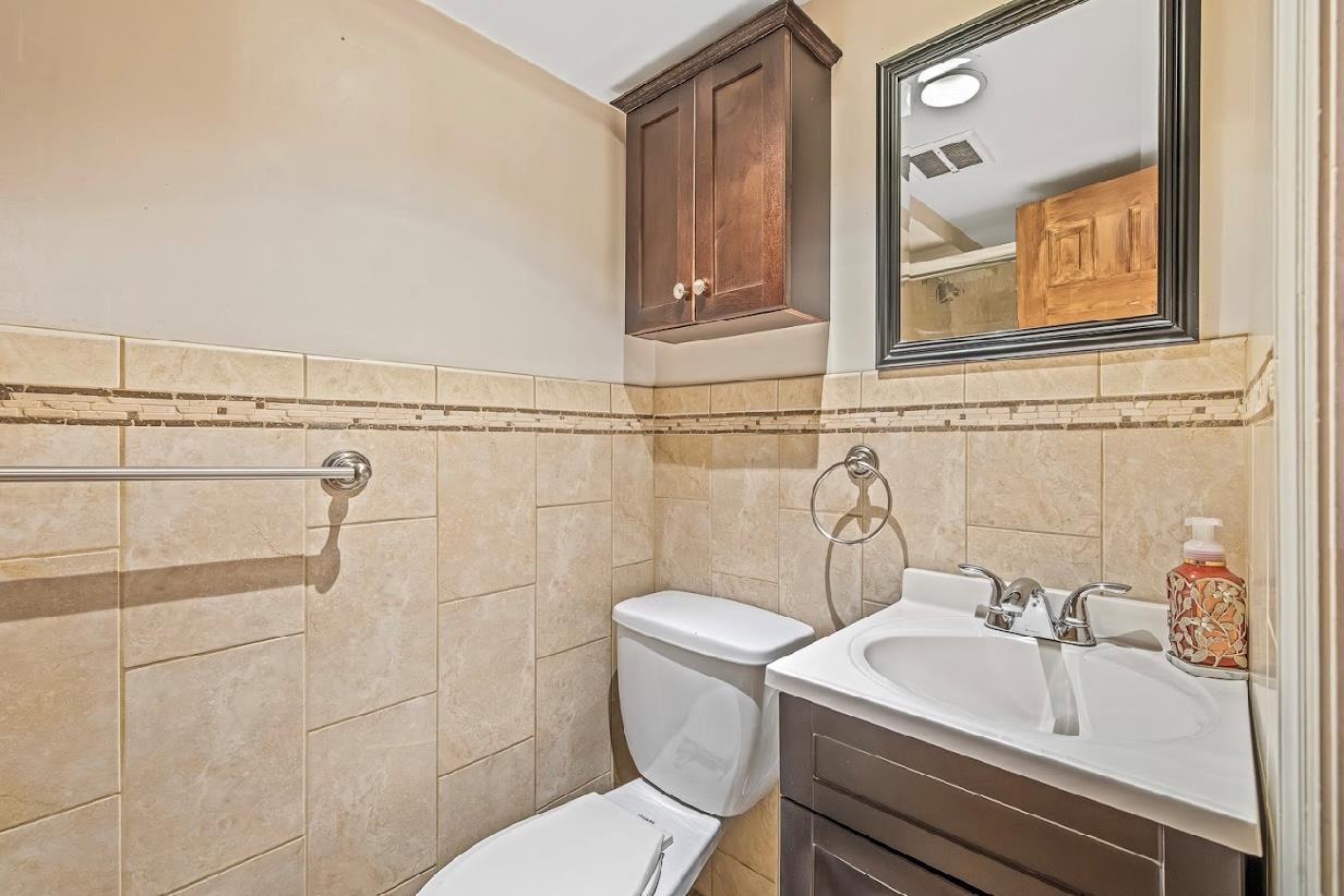 #11 photo, 2144 73rd Street, クイーンズ区 Astoria , NY 11370