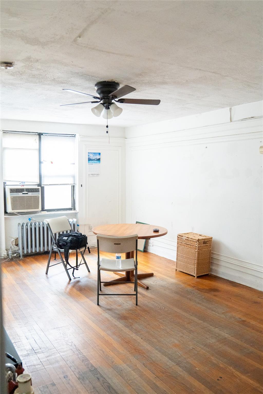 #1 photo, 42-02 Layton st, 皇后區 艾姆赫斯特 Elmhurst , NY 11373