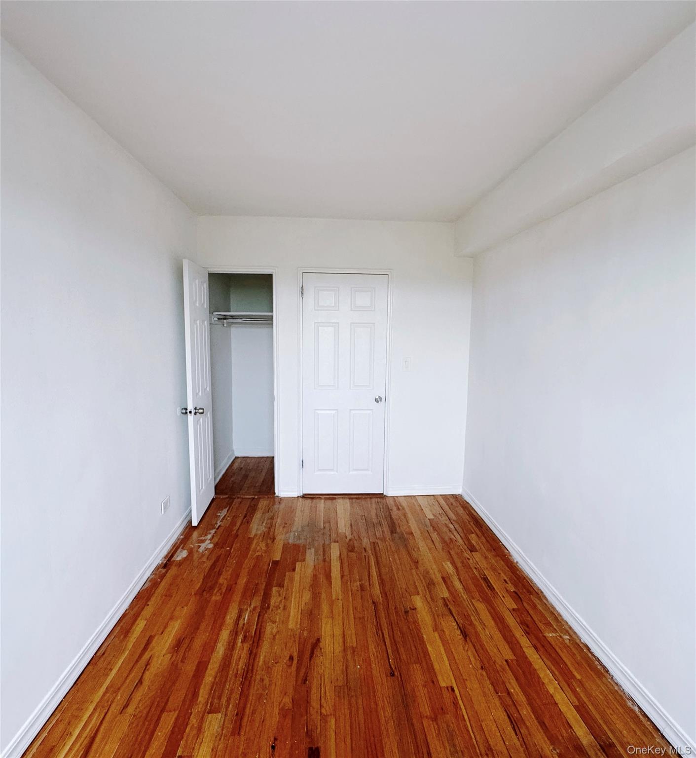 #20 photo, 15040 71st Avenue, クイーンズ区 Kew Garden Hills , NY 11367