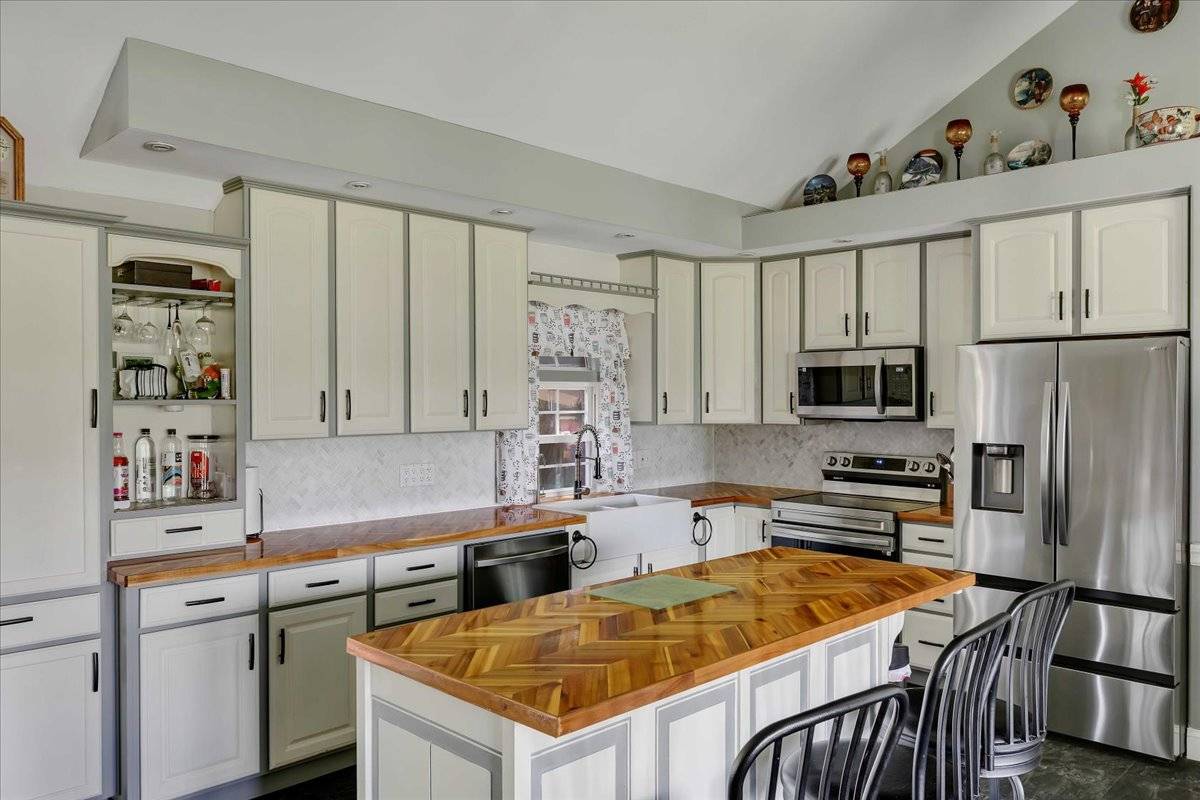 #11 photo, 3140 State Route 5S, Danube , NY 13339