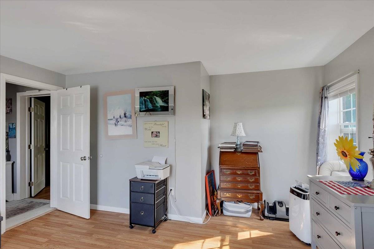 #40 photo, 3140 State Route 5S, Danube , NY 13339