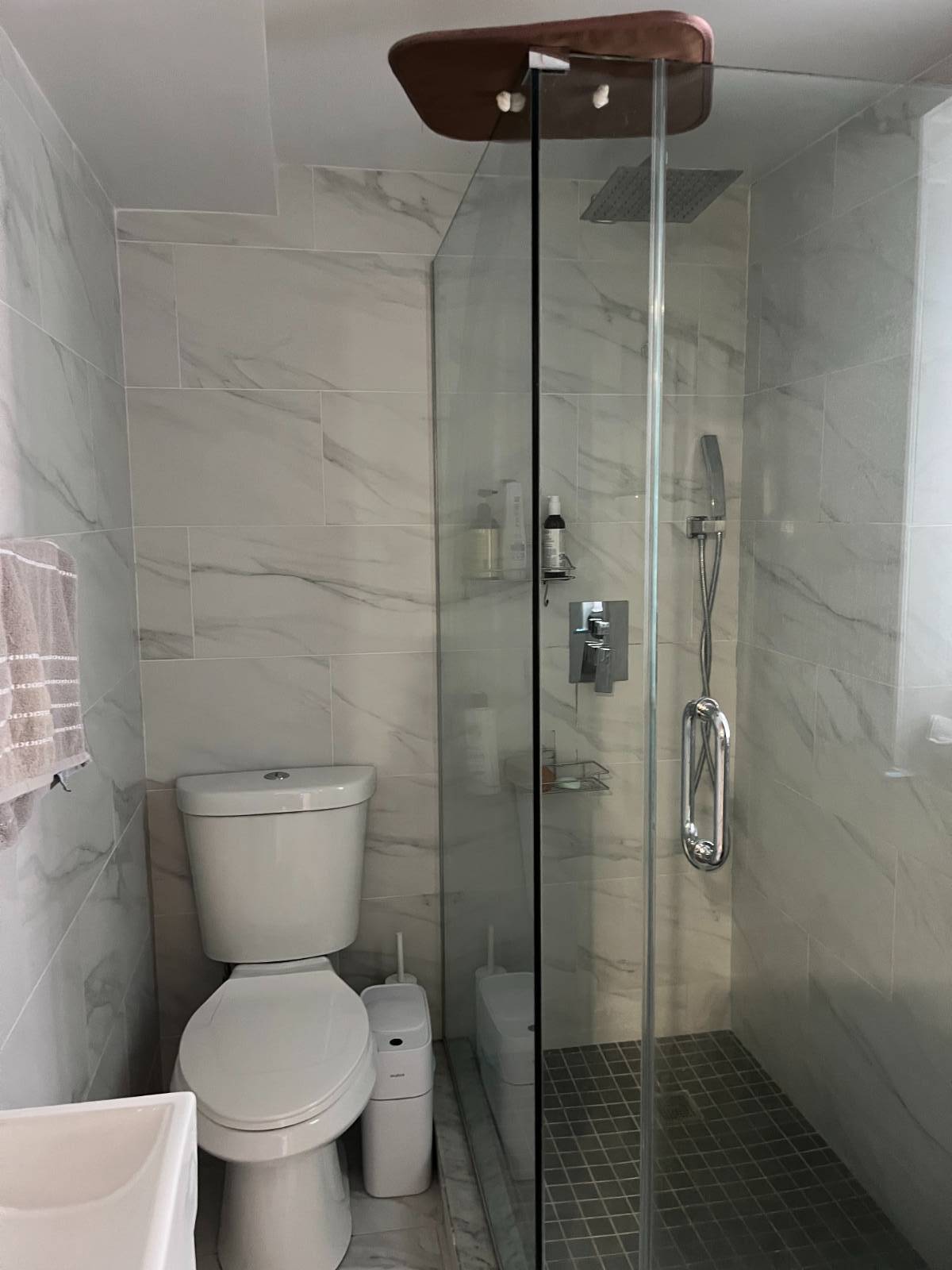 #4 photo, 2534 EAST 26 STREET, ブルックリン区 Sheepshead Bay , NY 11235