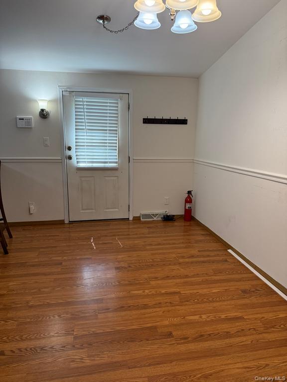 #5 photo, 551 5th Avenue, Middletown , NY 10941