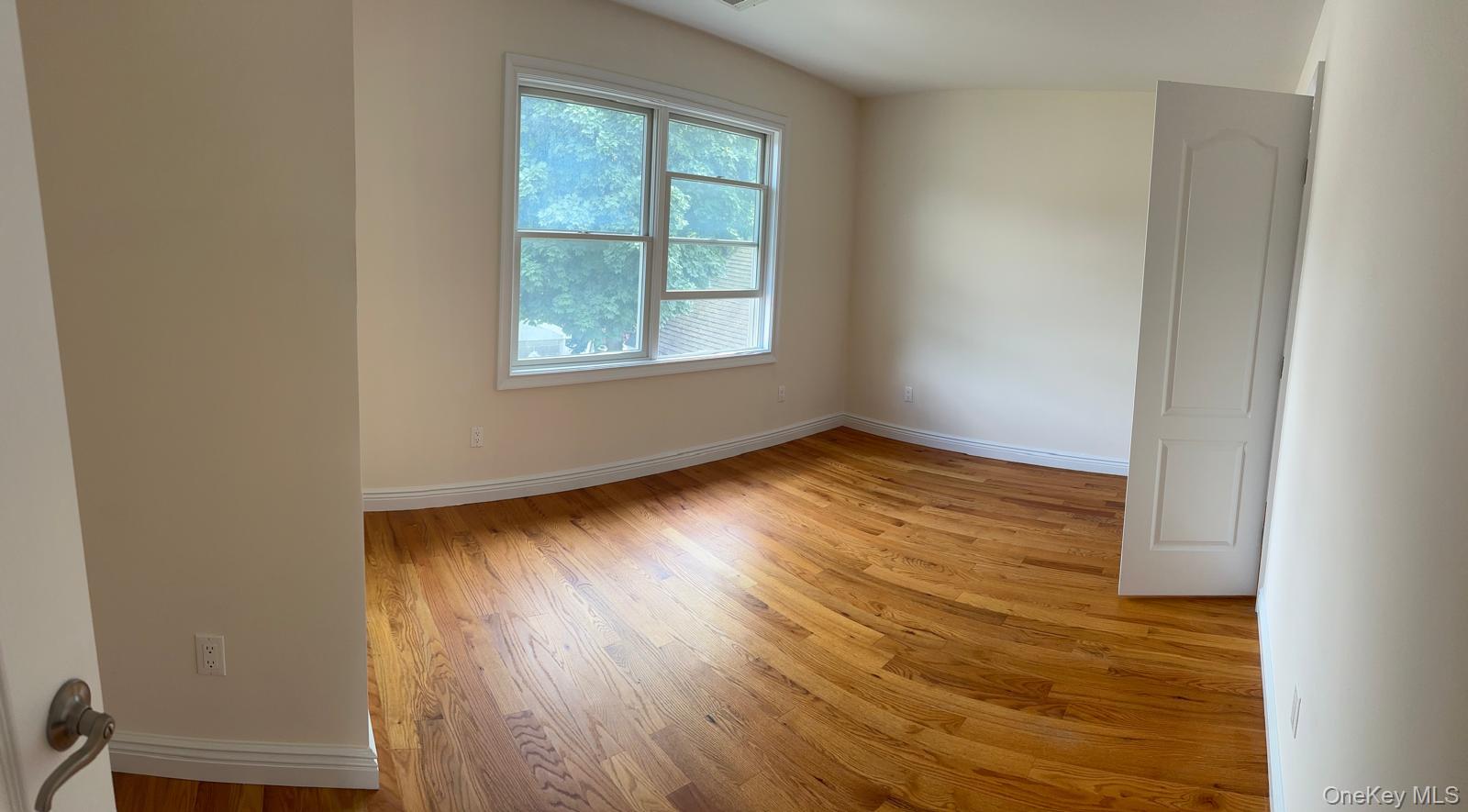 #10 photo, 191 Jefferson Avenue, ナッソー郡 Mineola , NY 11501